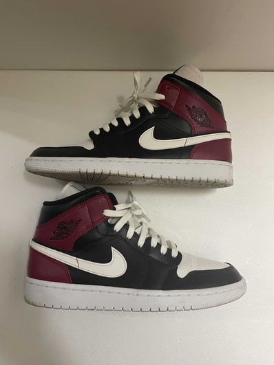 Nike Women's Air Jordan 1 Mid "Black Noble Red"