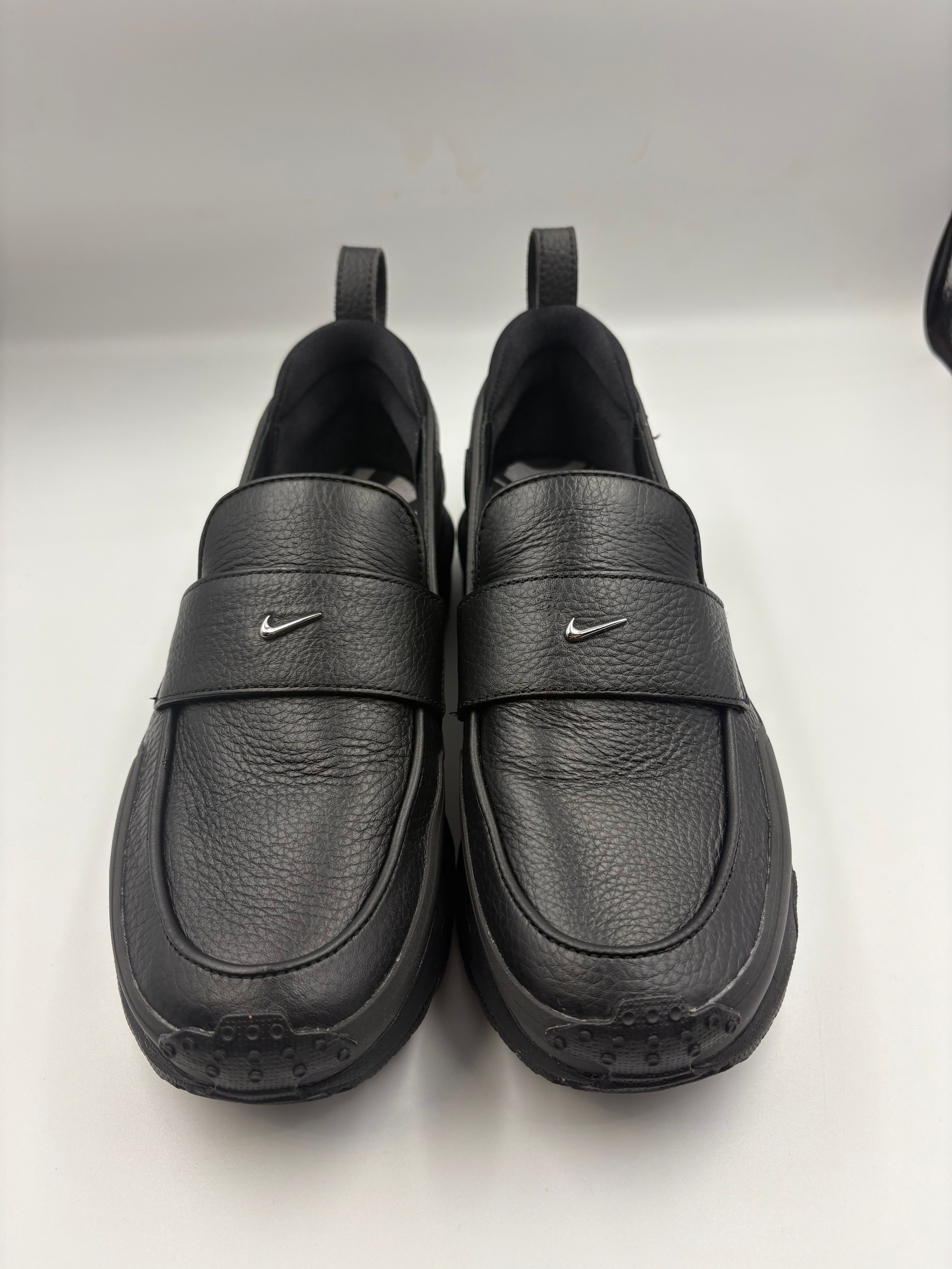 SWDC × Nike Women's Air Max Phenomena "Black/Metallic Silver"