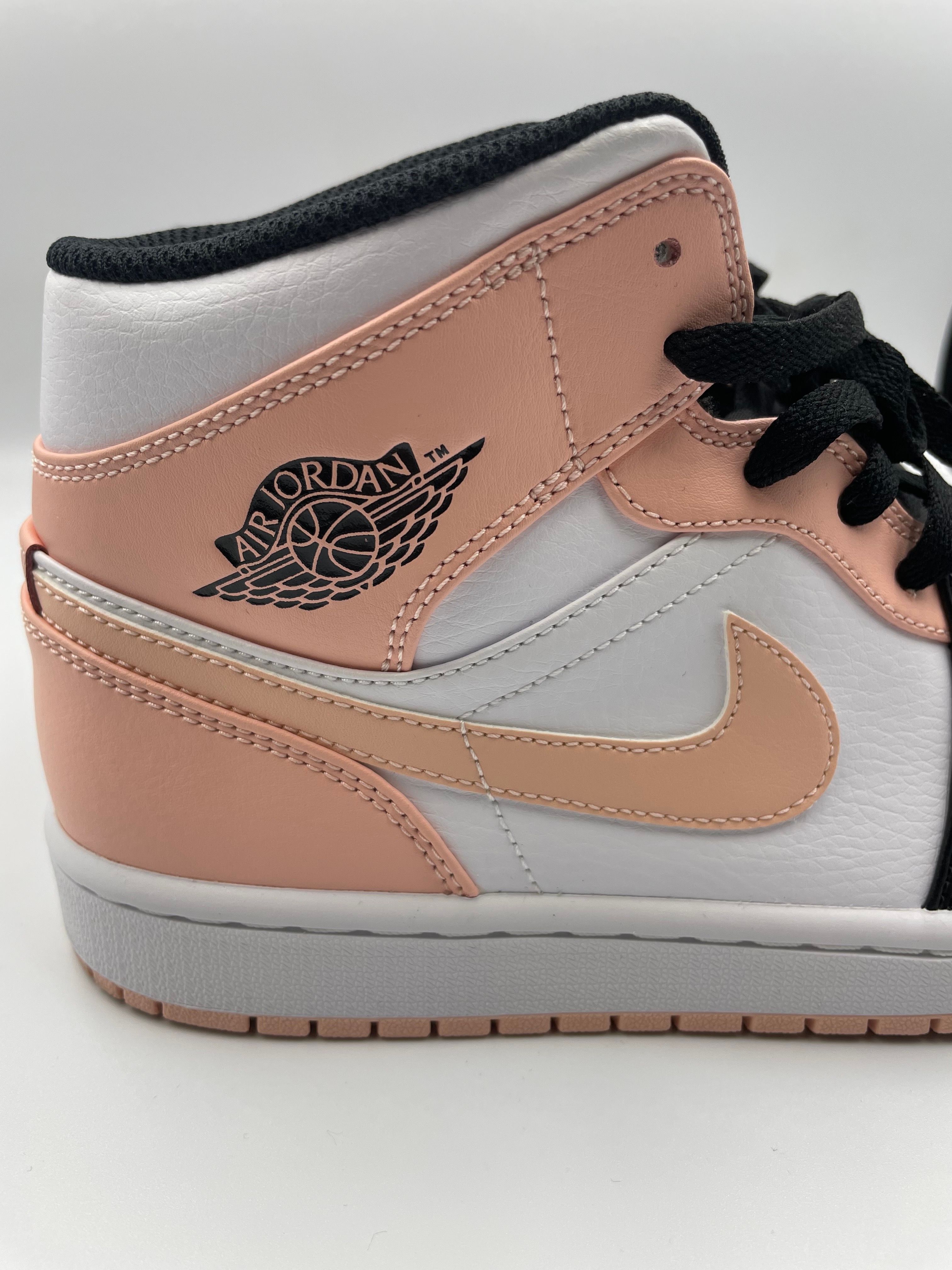 NIKE AIR JORDAN 1 MID "WHITE/BLACK/CRIMSON TINT"