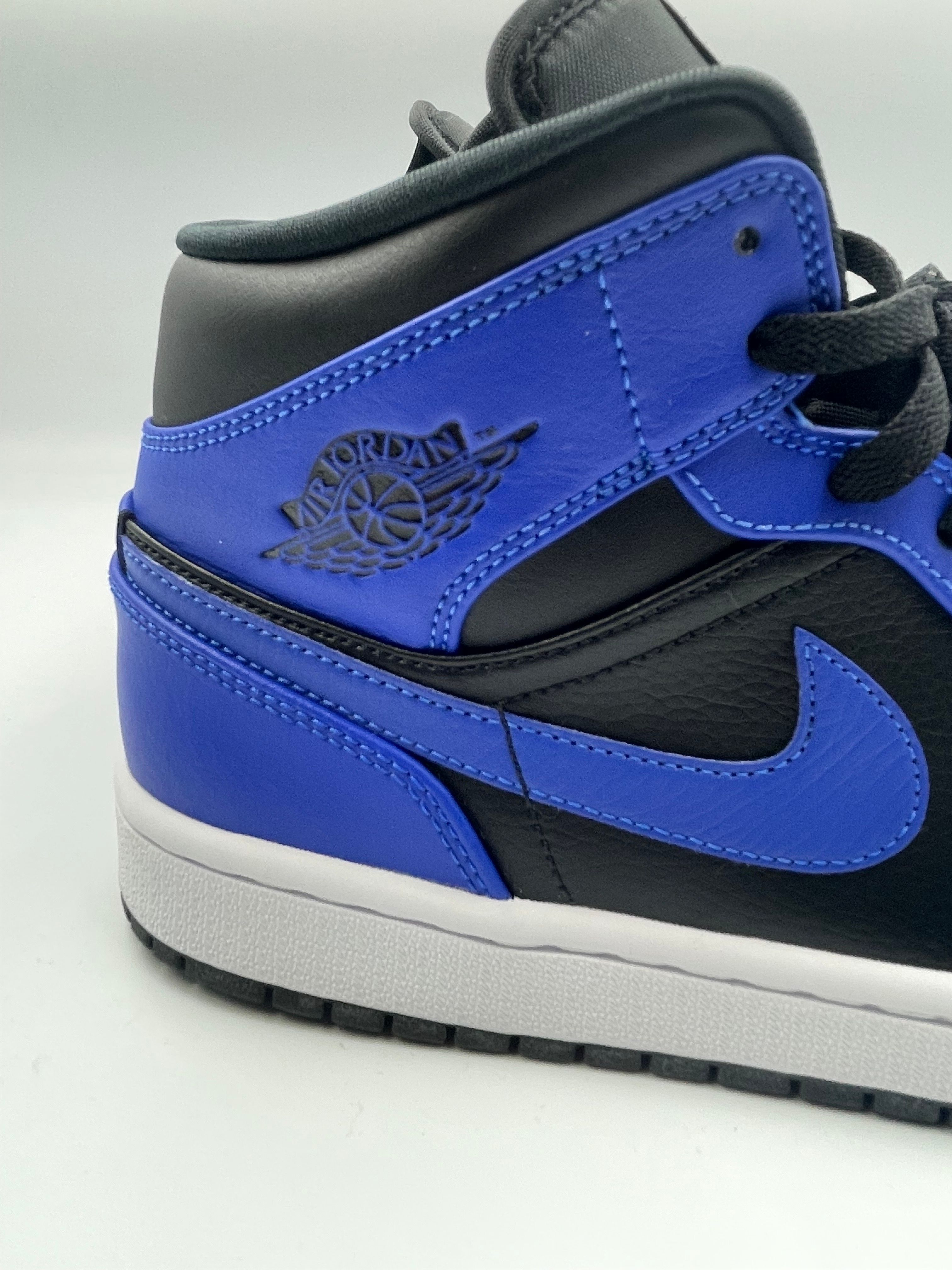 Nike Air Jordan 1 Mid "Hyper Royal"
