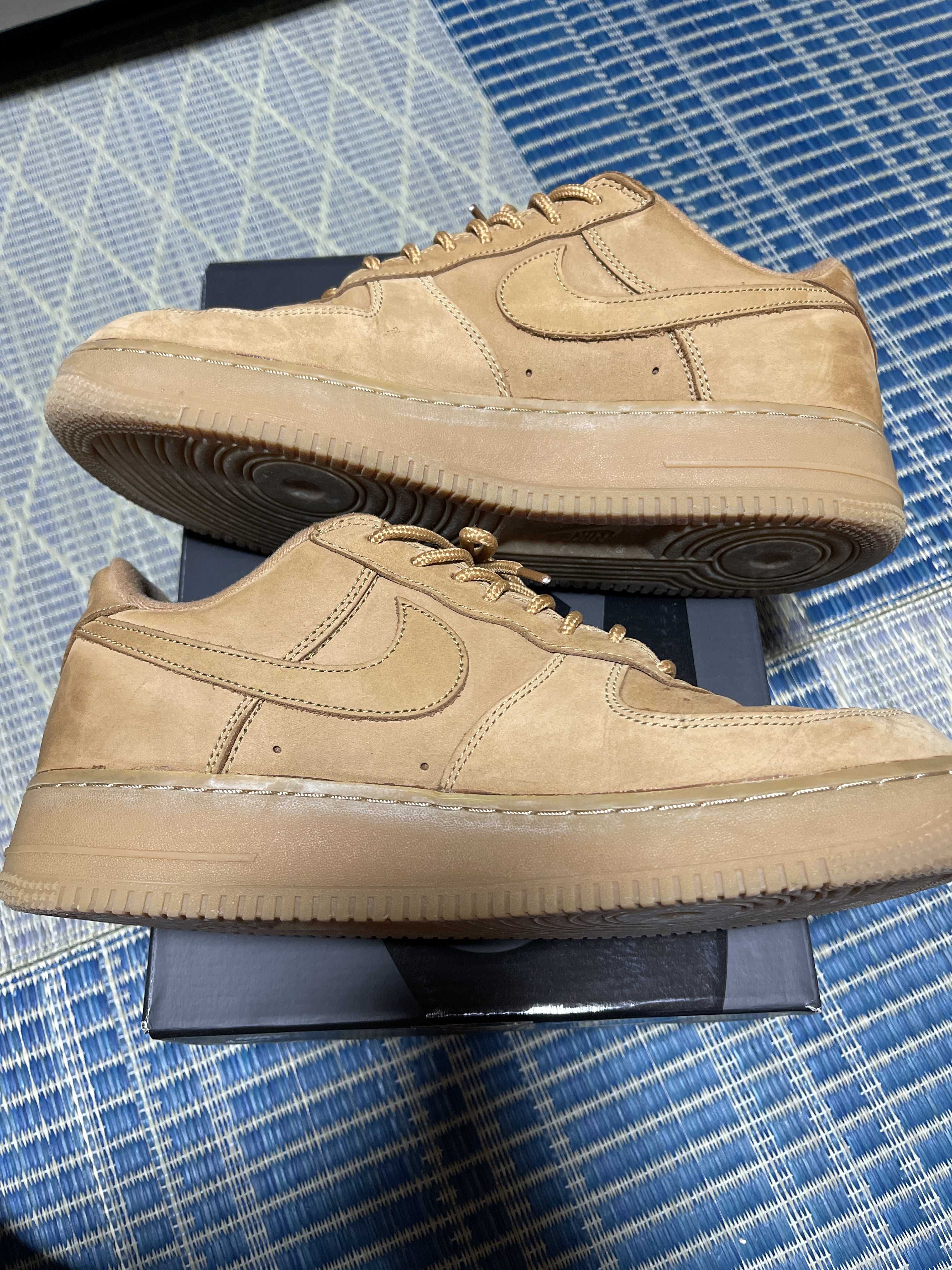 Supreme × Nike Air Force 1 Low "Flax/Wheat"
