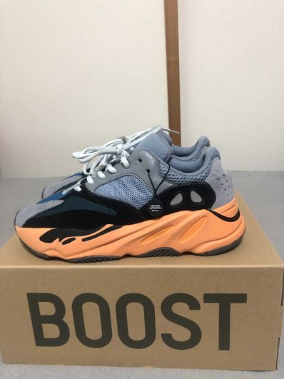 adidas YEEZY Boost 700 "Wash Orange"