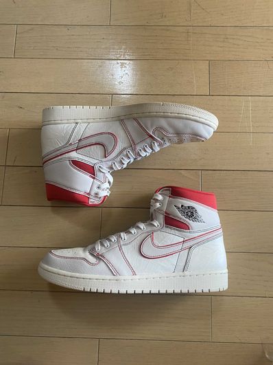 Nike Air Jordan 1 Retro High OG "Sail/University Red"
