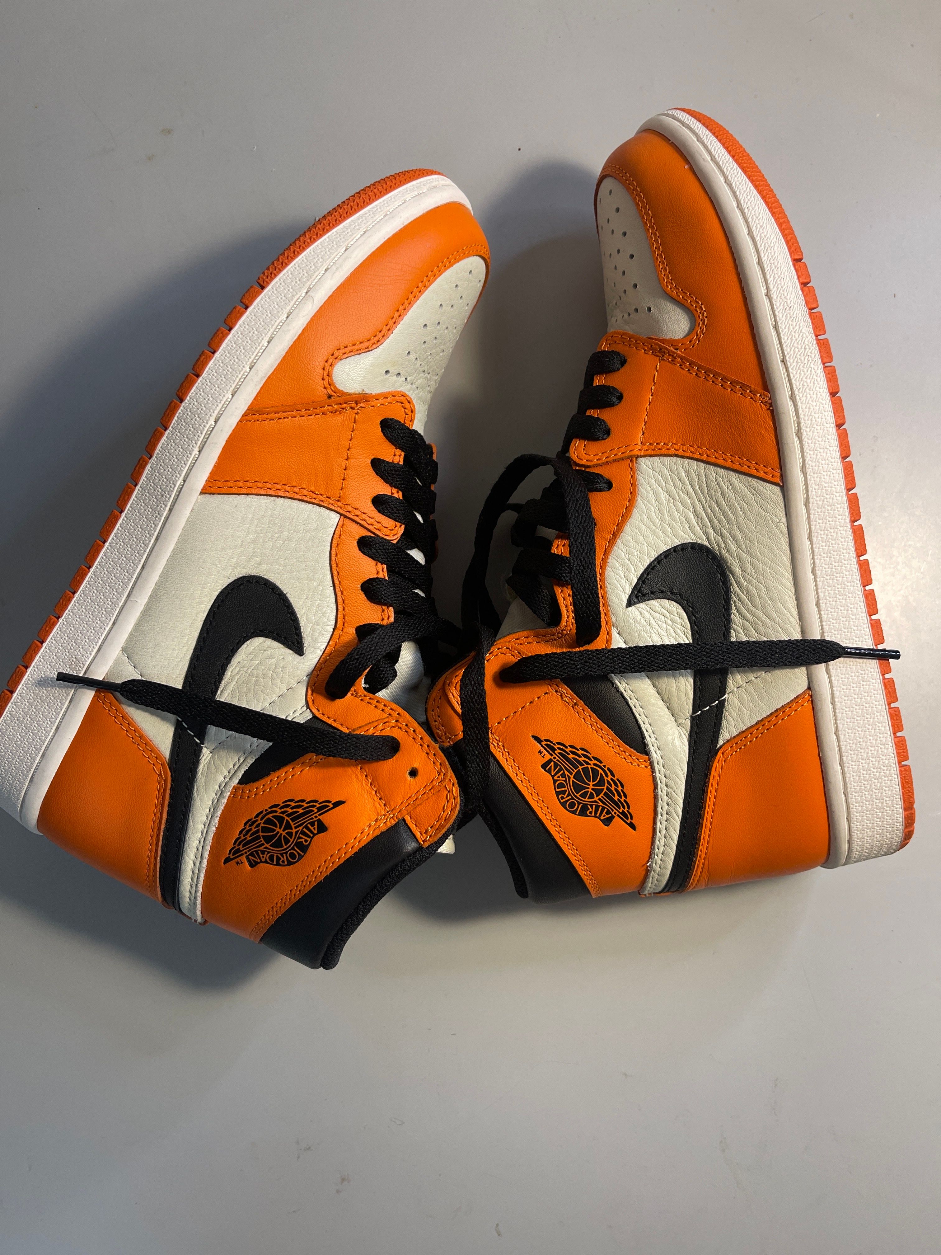Nike Air Jordan 1 Retro High "Reverse Shattered Backboard"