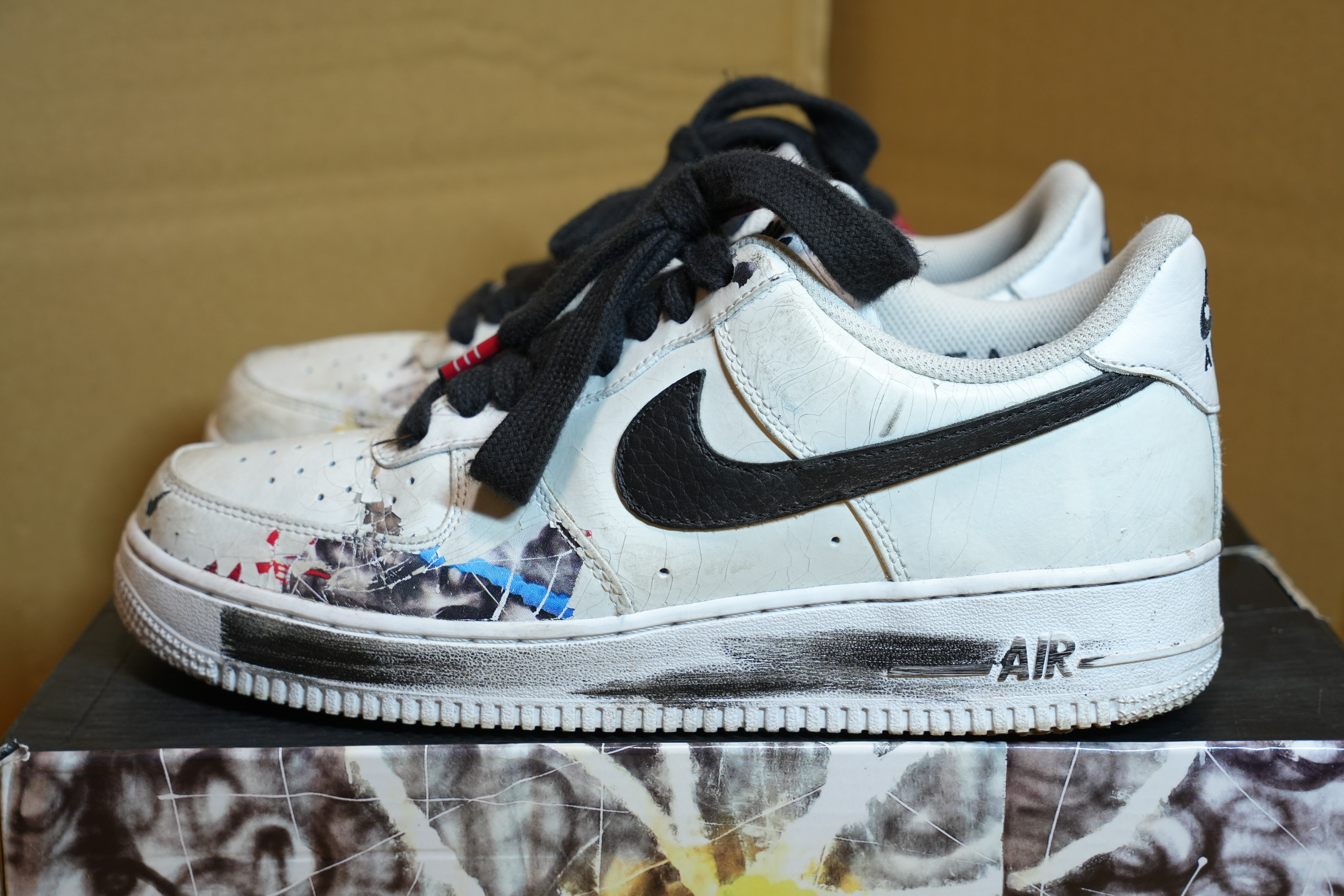 PEACEMINUSONE × Nike Air Force 1 Low "Para-noise/White/Black" / G-DRAGON