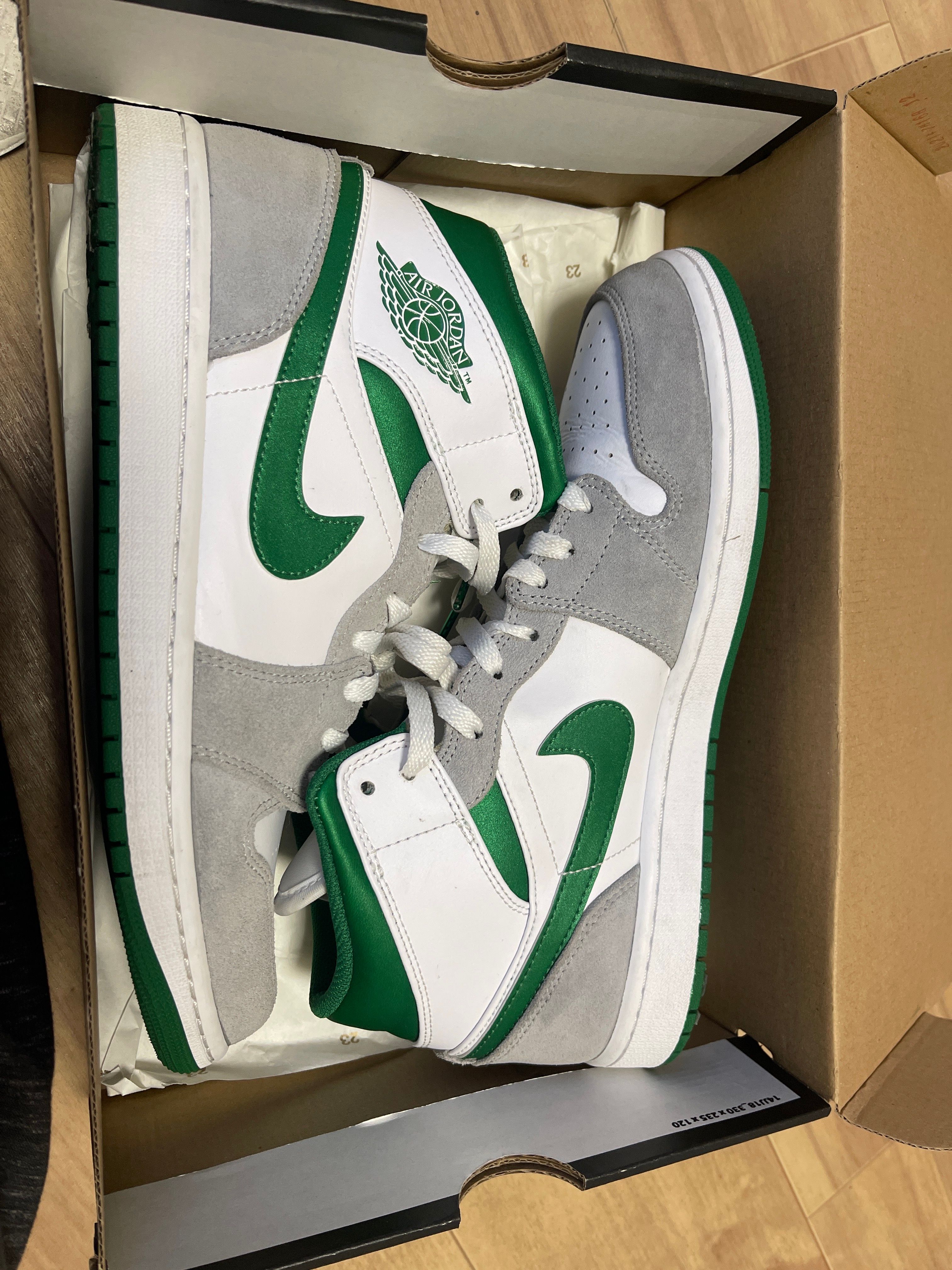 Nike Air Jordan 1 Mid "Green Grey White"