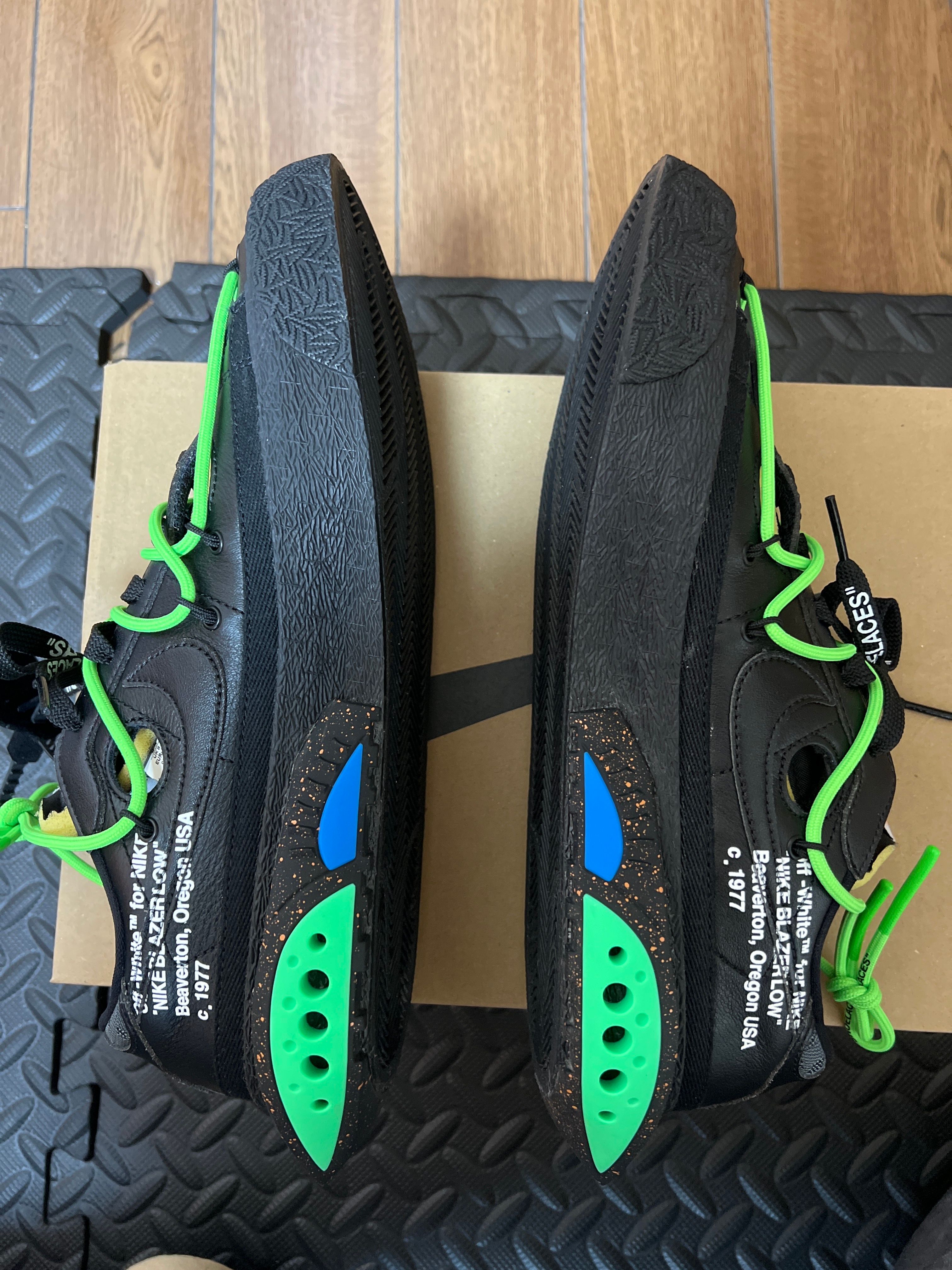 Off-White × Nike Blazer Low "Black and Electro Green"