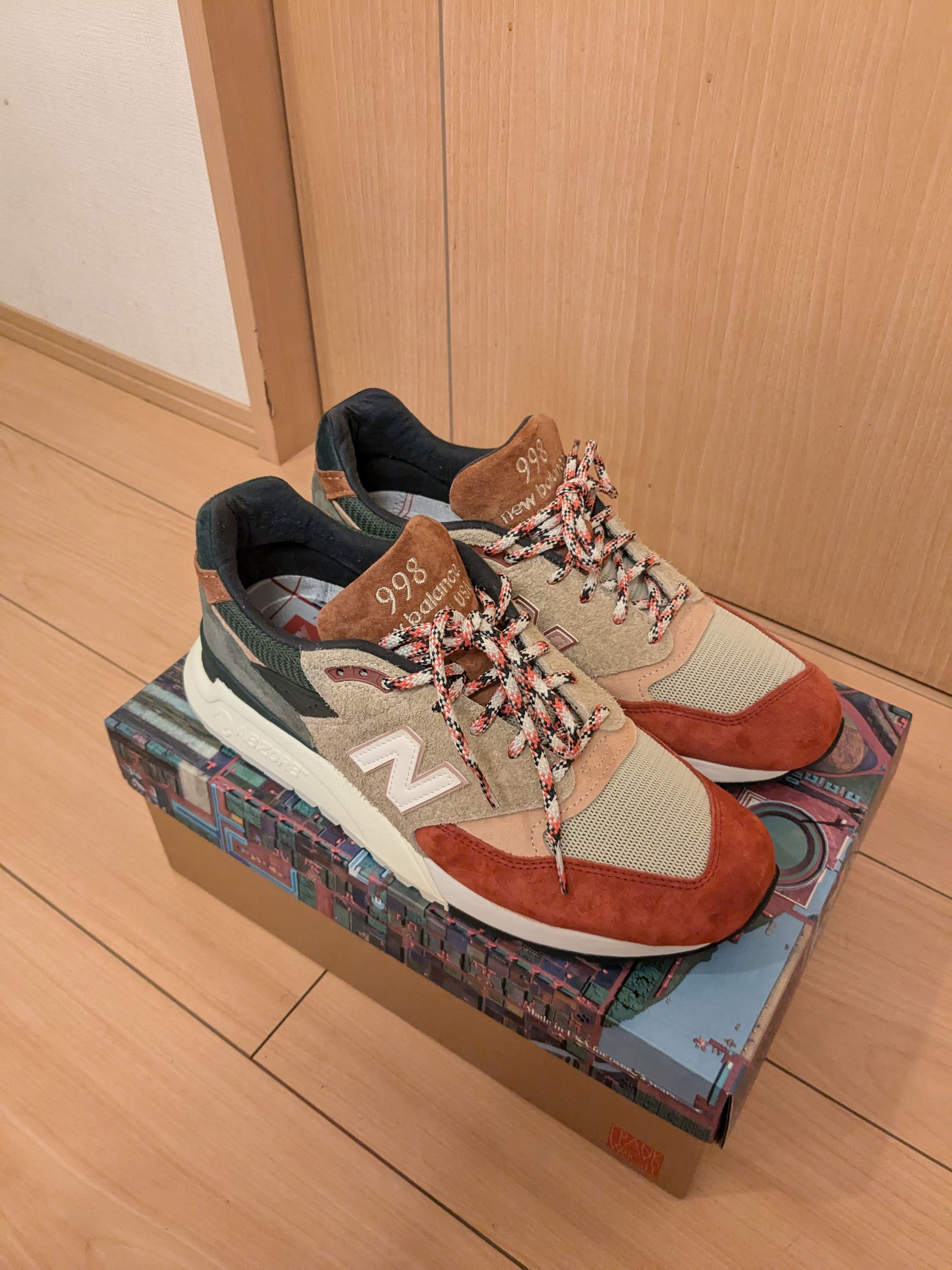 KITH Ronnie Fieg and the Frank Lloyd Wright Foundation × New Balance 998 "Beige/Chutney"