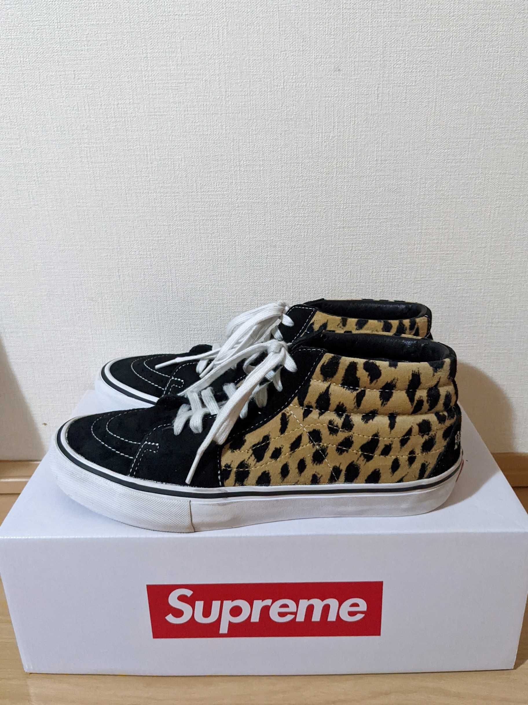 Supreme × Vans Sk8 Mid "Velvet Leopard Black"