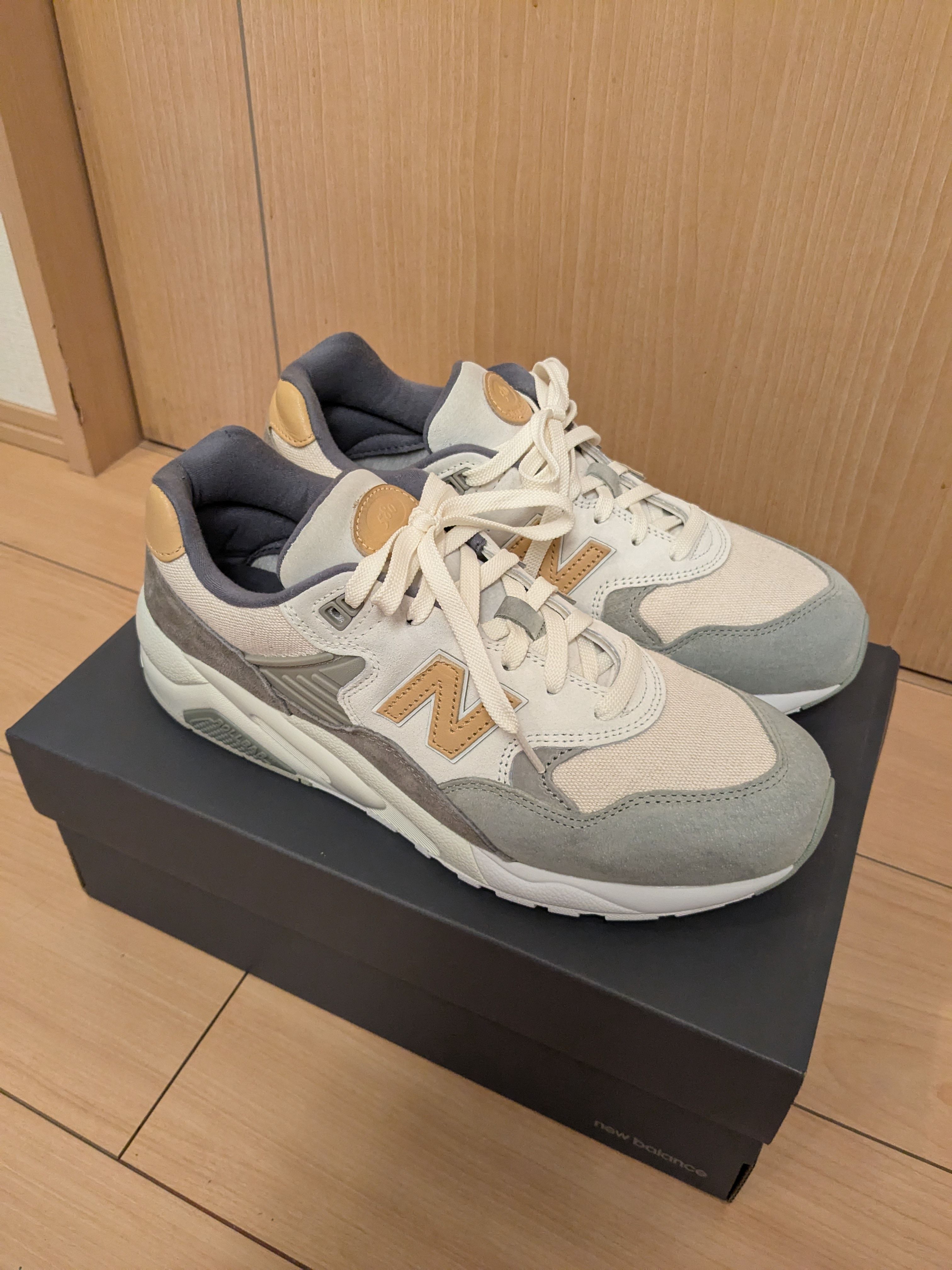 KITH × New Balance 580 "Malibu"