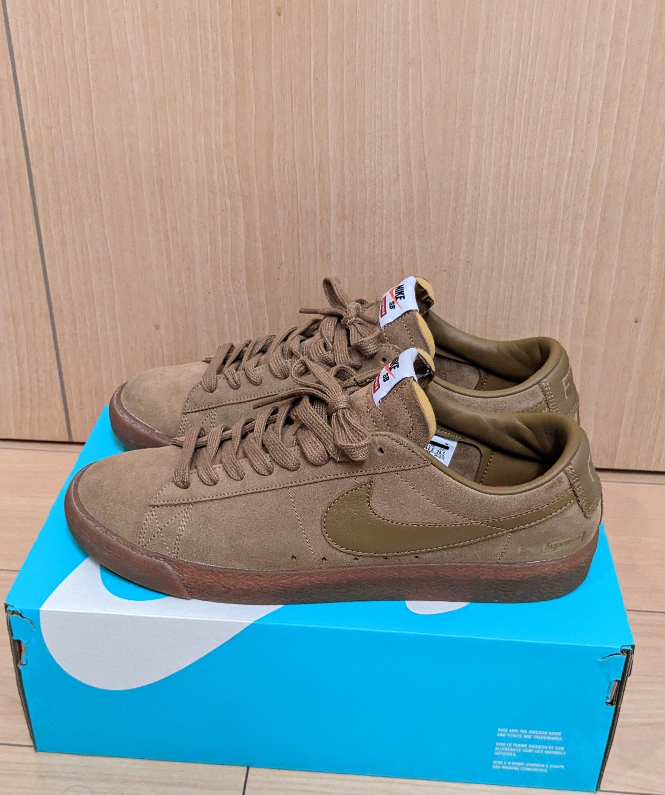 Supreme × Nike SB Blazer Low GT "Golden Beige"