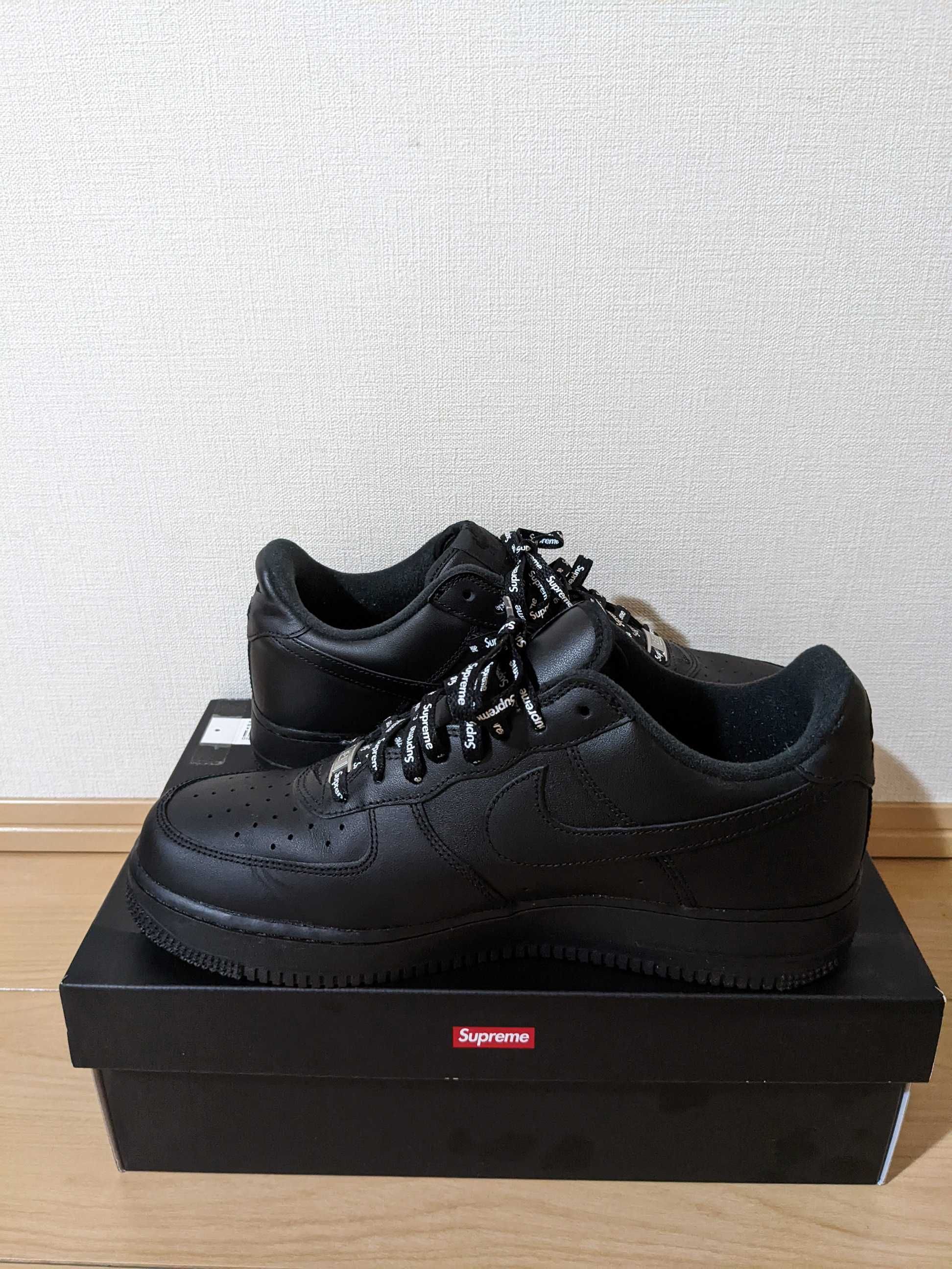 Supreme × Nike Air Force 1 Low "Black"