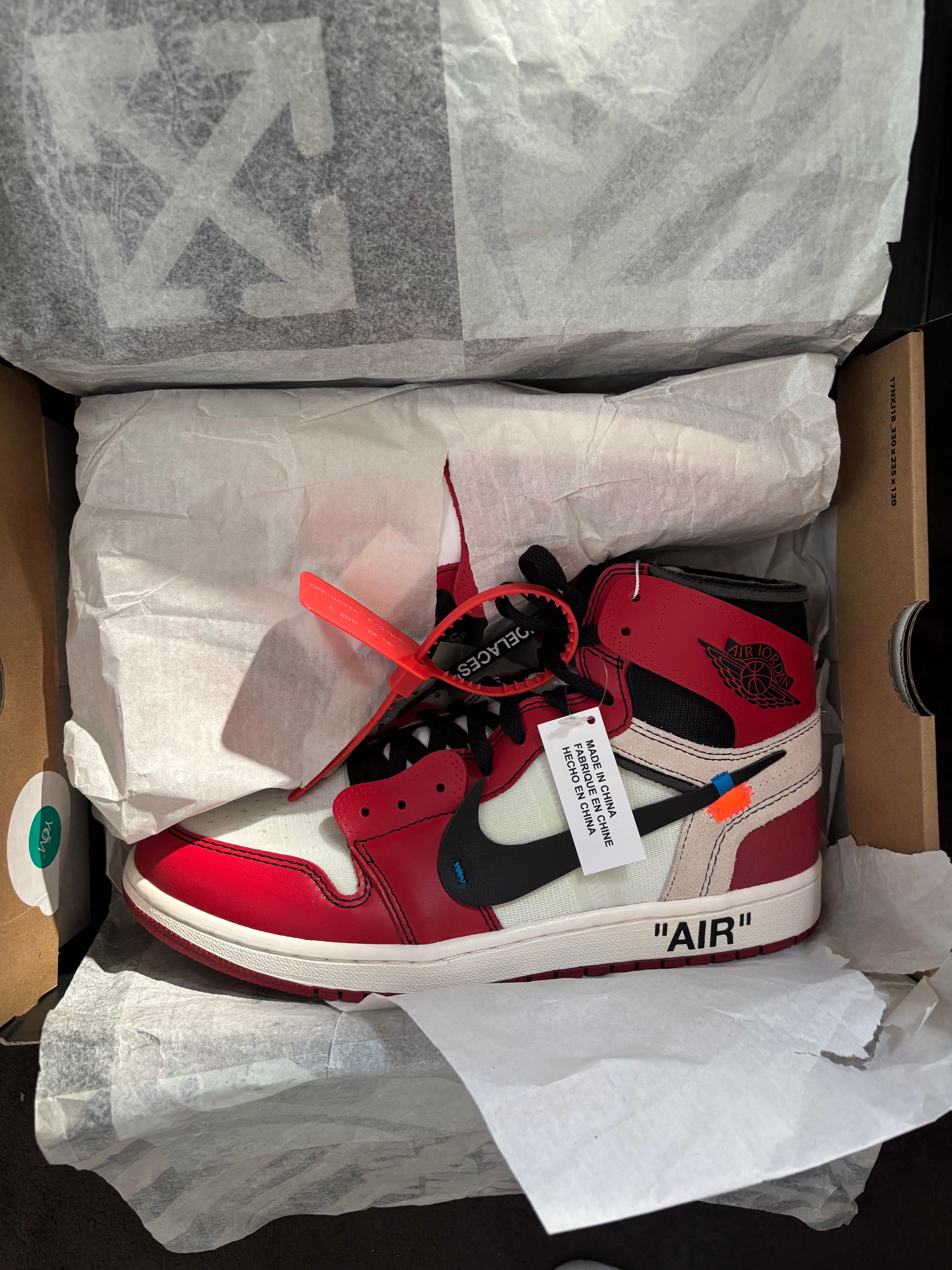 Off-White × Nike Air Jordan 1 Retro High The Ten "Chicago"