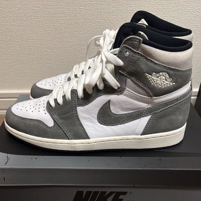 Nike Air Jordan 1 Retro High OG "Black and Smoke Grey"