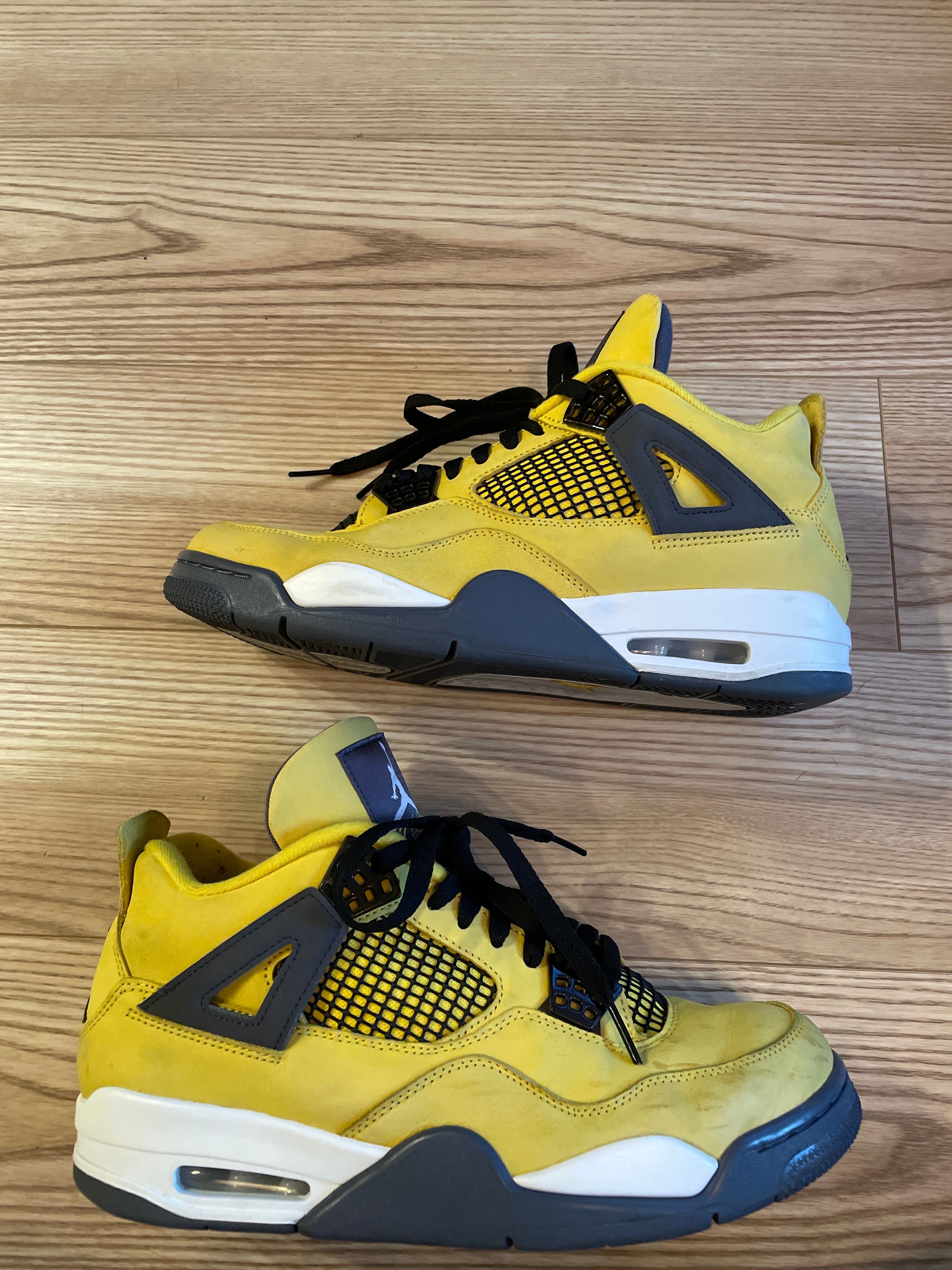 Nike Air Jordan 4 "Tour Yellow"