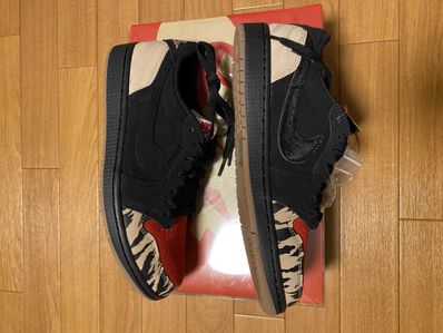 Sole Fly × Nike Air Jordan 1 Low "Black and Sport Red"