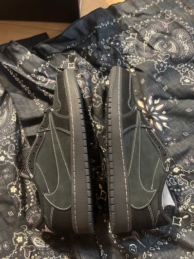 Travis Scott × Nike Air Jordan 1 Low OG SP "Black Phantom"