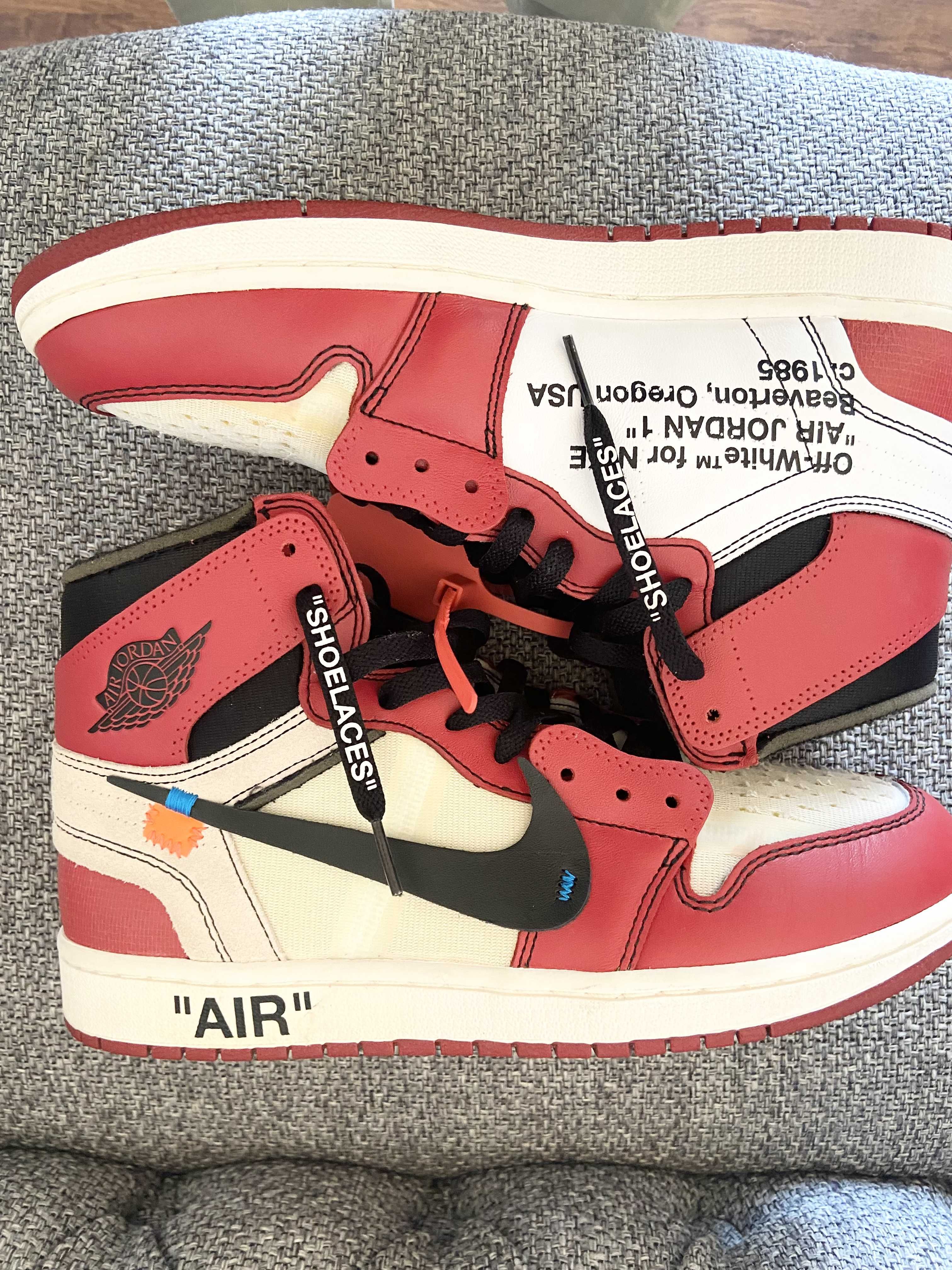 Off-White × Nike Air Jordan 1 Retro High The Ten "Chicago"