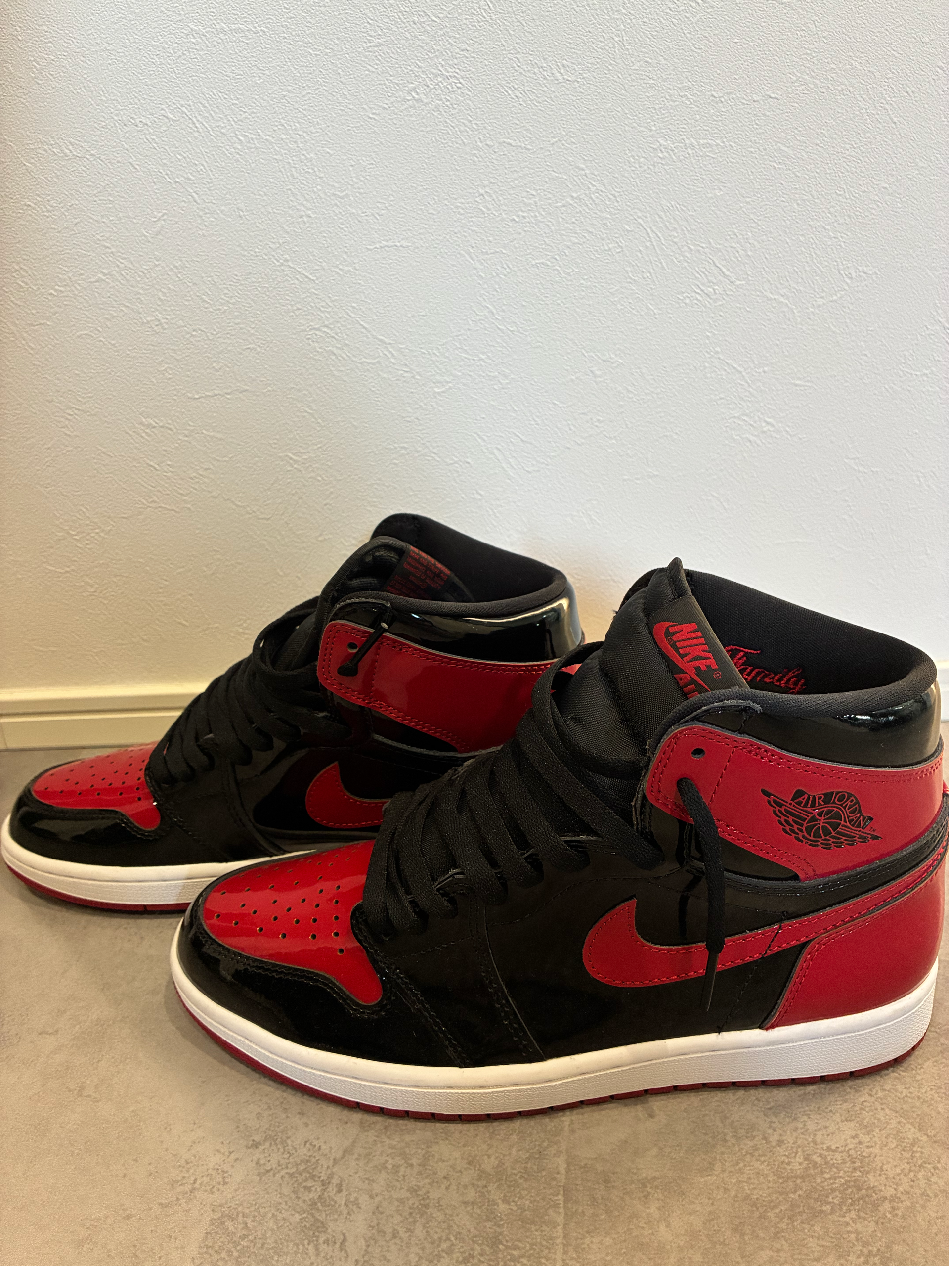 Nike Air Jordan 1 High OG "Patent Bred"