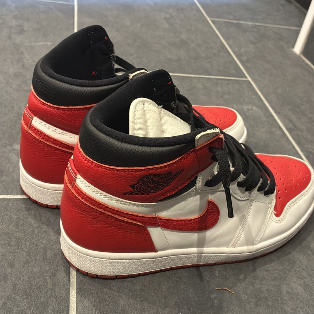 Nike Air Jordan 1 High OG "Heritage"