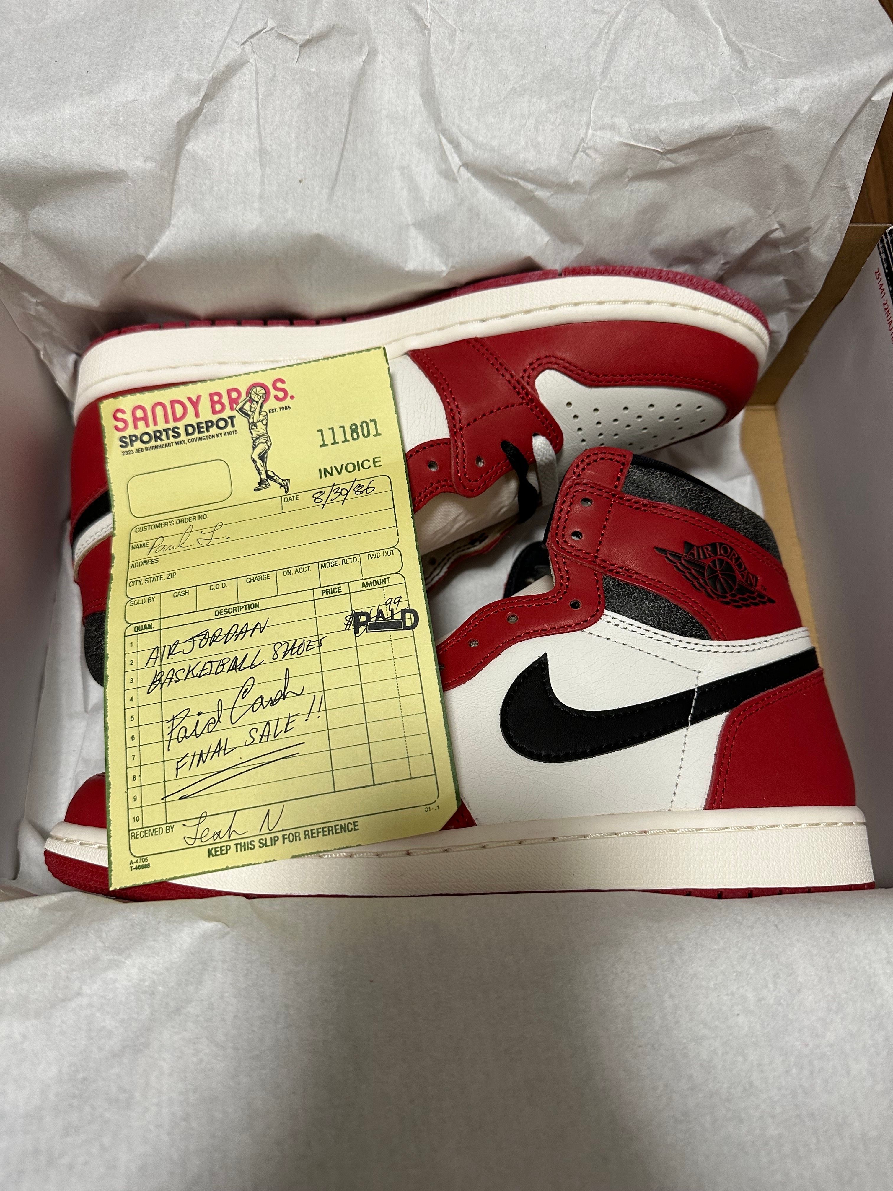Nike Air Jordan 1 High OG "Lost & Found/Chicago"