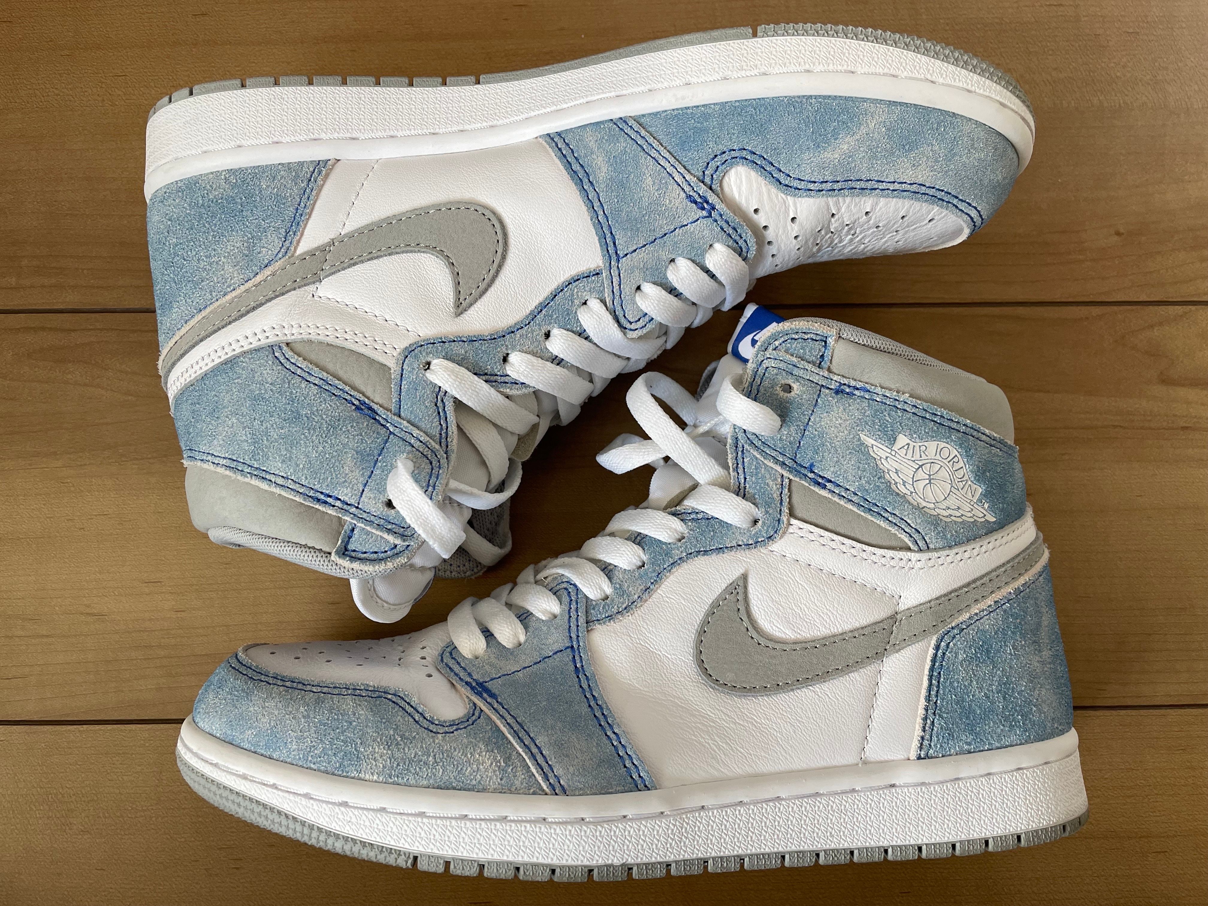 Nike Air Jordan 1 High OG "Hyper Royal"