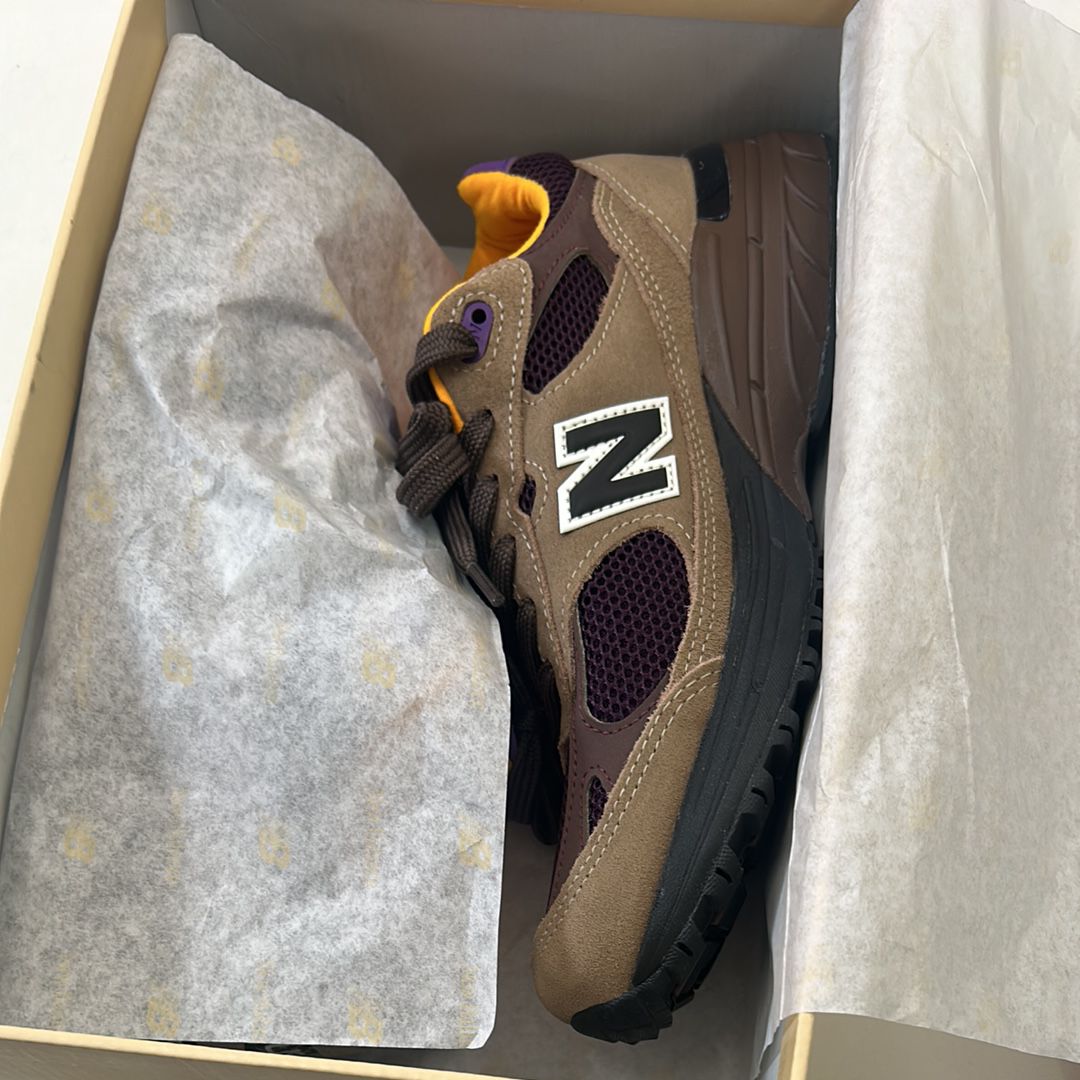 New Balance 993 "Mushroom/Midnight Violet"