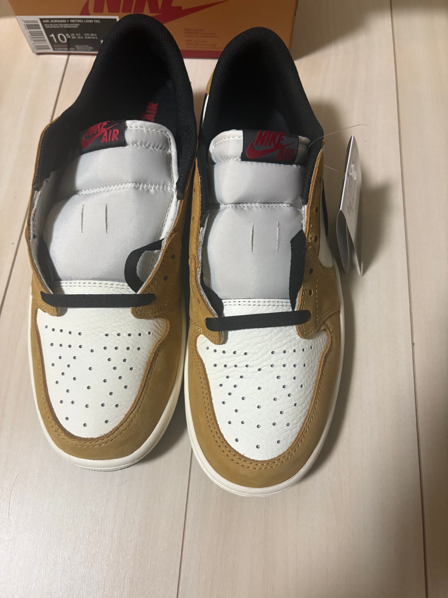 Nike Air Jordan 1 Low OG "Rookie of the Year/Sail and Golden Harvest"