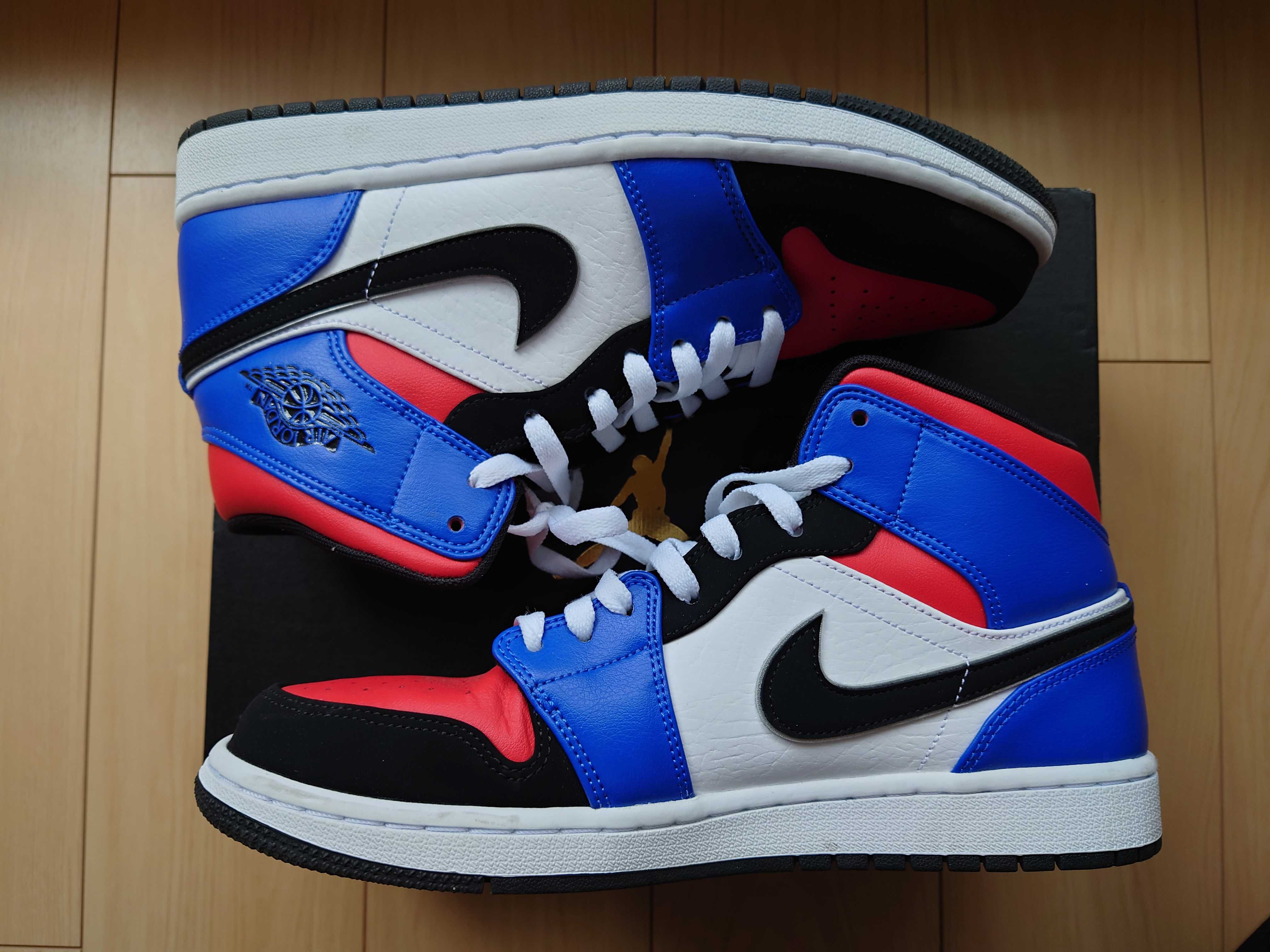 Nike Air Jordan 1 Mid "Top 3"
