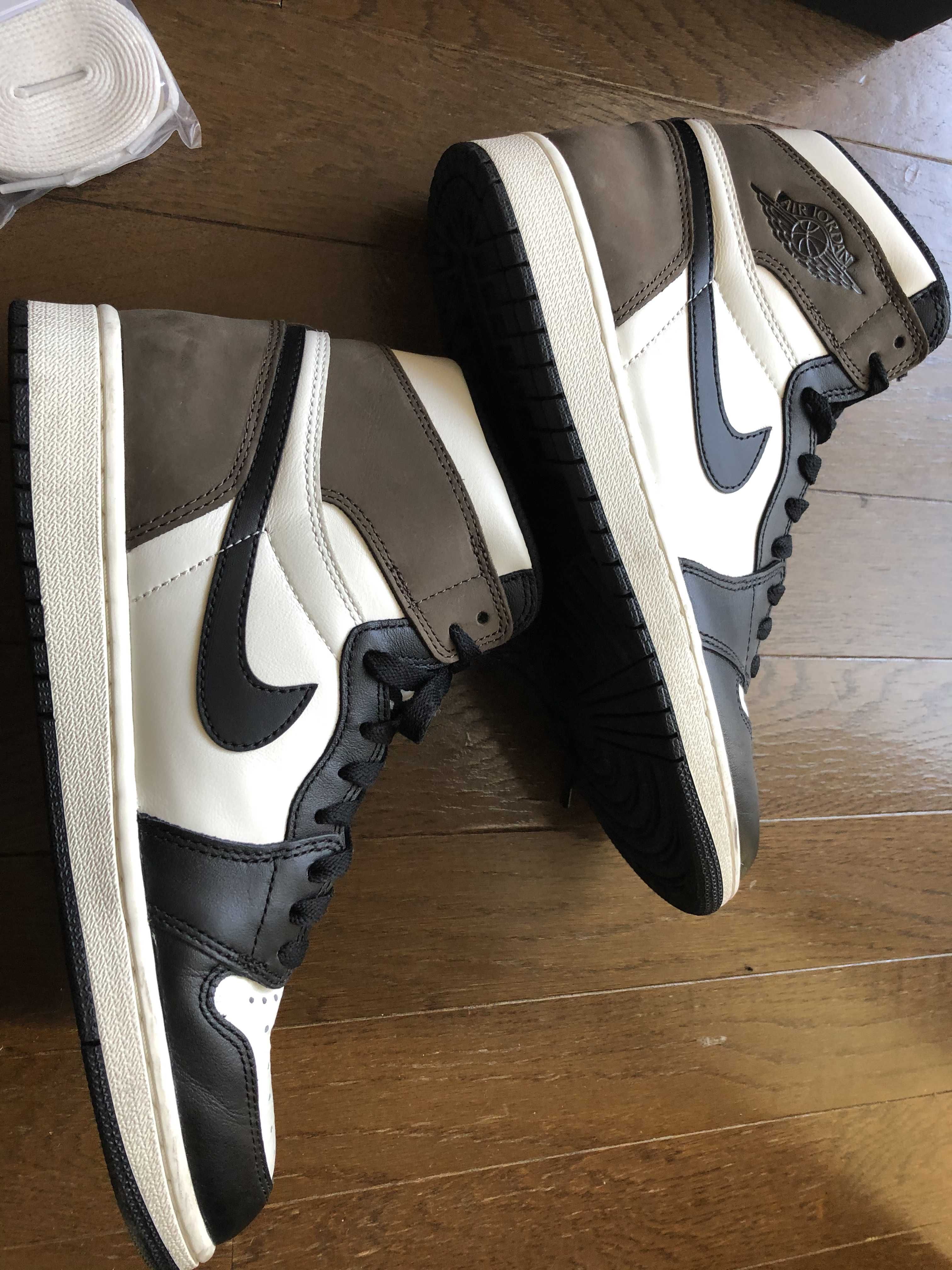 Nike Air Jordan 1 High OG "Sail/Dark Mocha/Black"