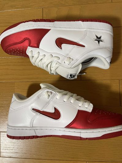 Supreme × Nike Dunk Low "Varsity Red/White"