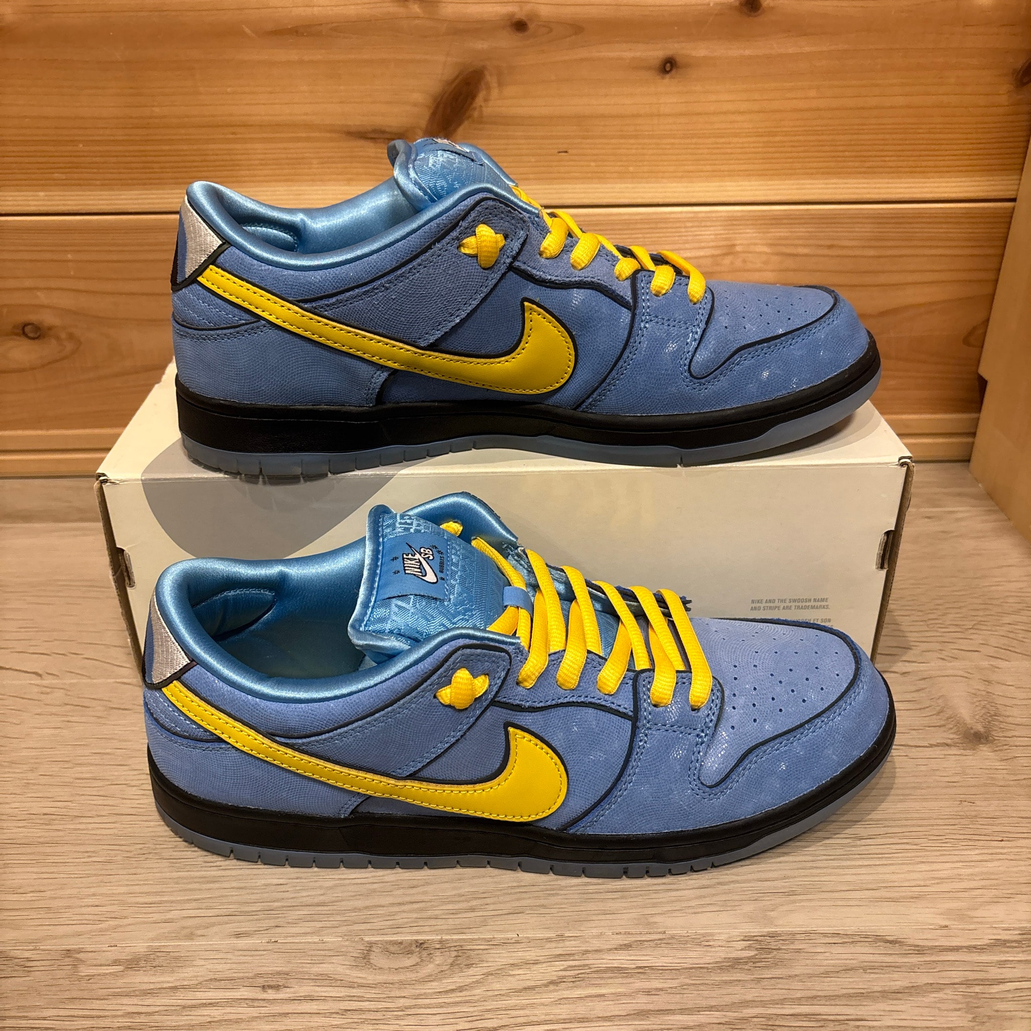 The Powerpuff Girls × Nike SB Dunk Low Pro QS "Bubbles"