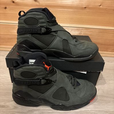 UNDEFEATED × Nike Air Jordan 8 Retro "Take Flight"