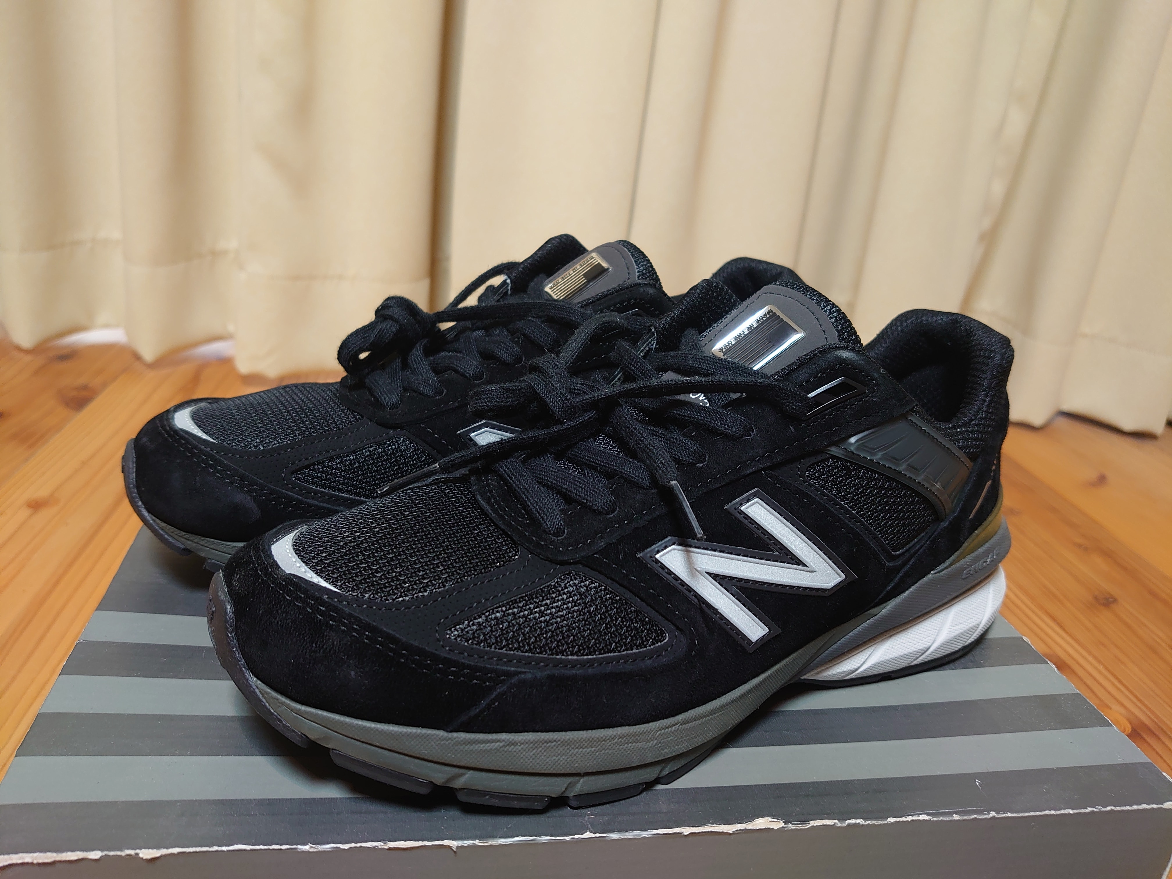 ニューバランス 990V5 "ブラック"