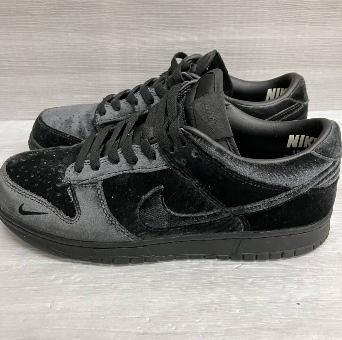 Dover Street Market × Nike Dunk Low "Triple Black"