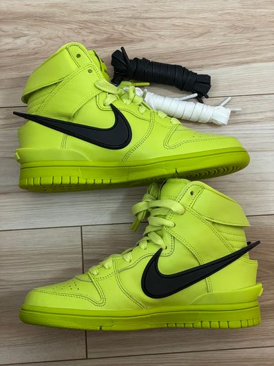 AMBUSH × NIKE DUNK HIGH "FLASH LIME"