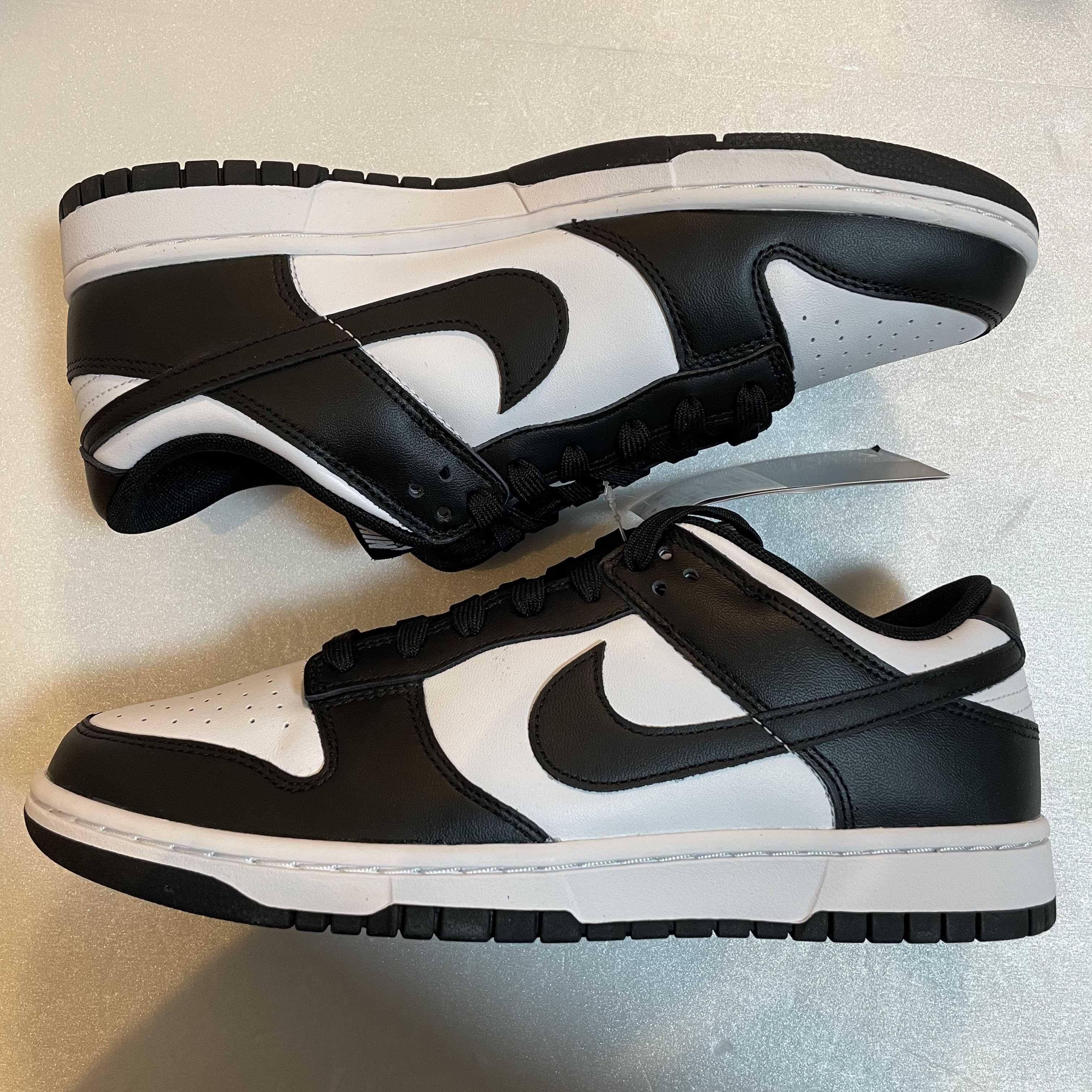 Nike Dunk Low Retro "Panda/White/Black"