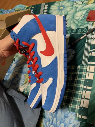 Nike SB Dunk High "Doraemon"