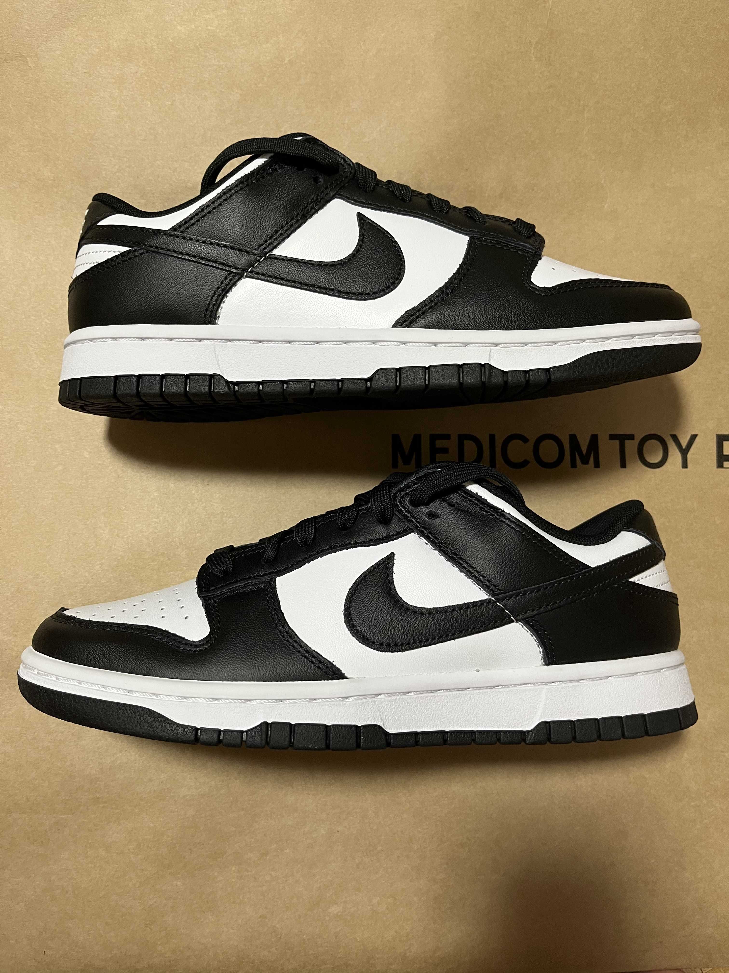 Nike Dunk Low Retro "Panda/White/Black"