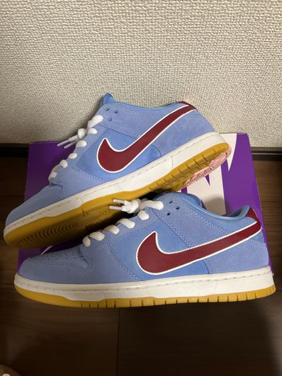 Nike SB Dunk Low Pro "Philadelphia Phillies/Valor Blue and Team Maroon"