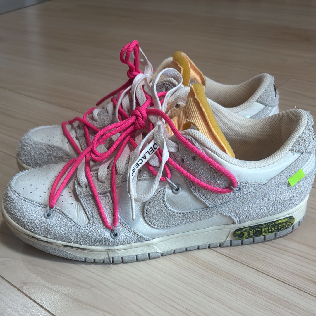 Off-White × Nike Dunk Low  