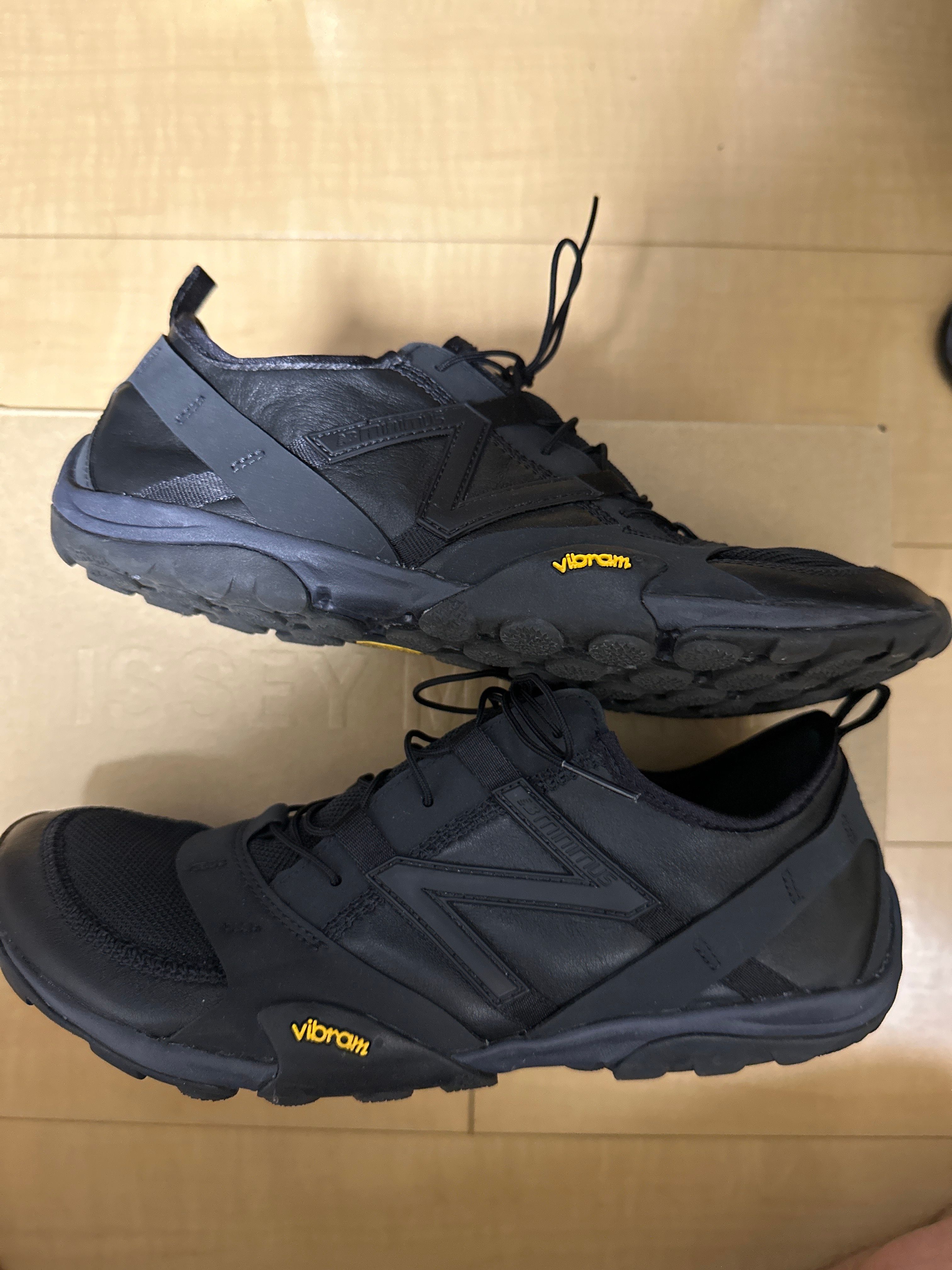 ISSEY MIYAKE × New Balance MT10O "Black"