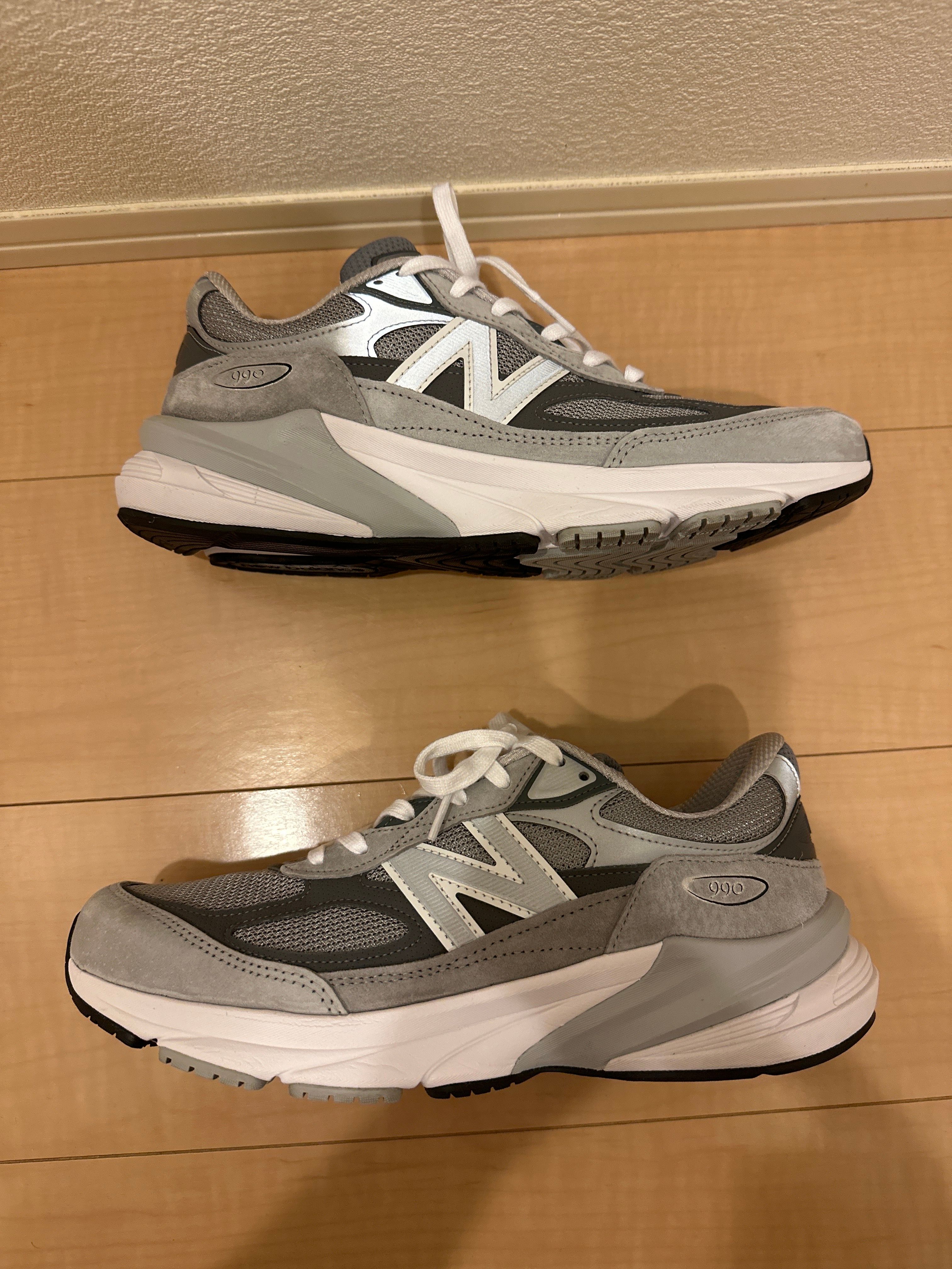 New Balance 990V6 "Gray" (Heel Logo NB)