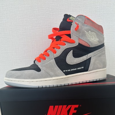 Nike Air Jordan 1 Retro High OG "Hyper Crimson"