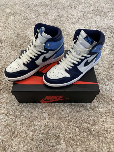 Nike Air Jordan 1 Retro High OG "Obsidian/University Blue"