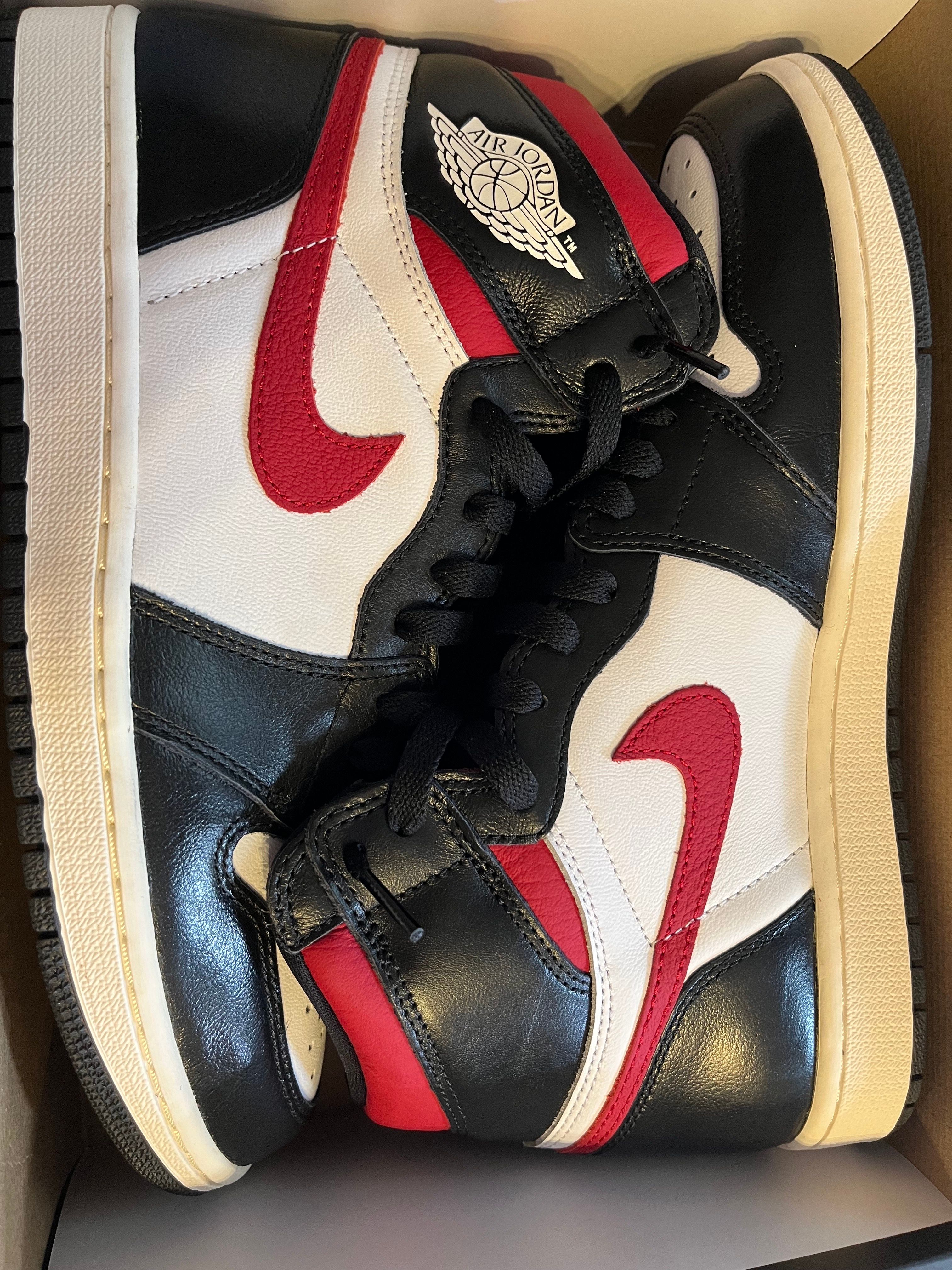 Nike Air Jordan 1 Retro High "Black/White/Sail/Gym Red"    