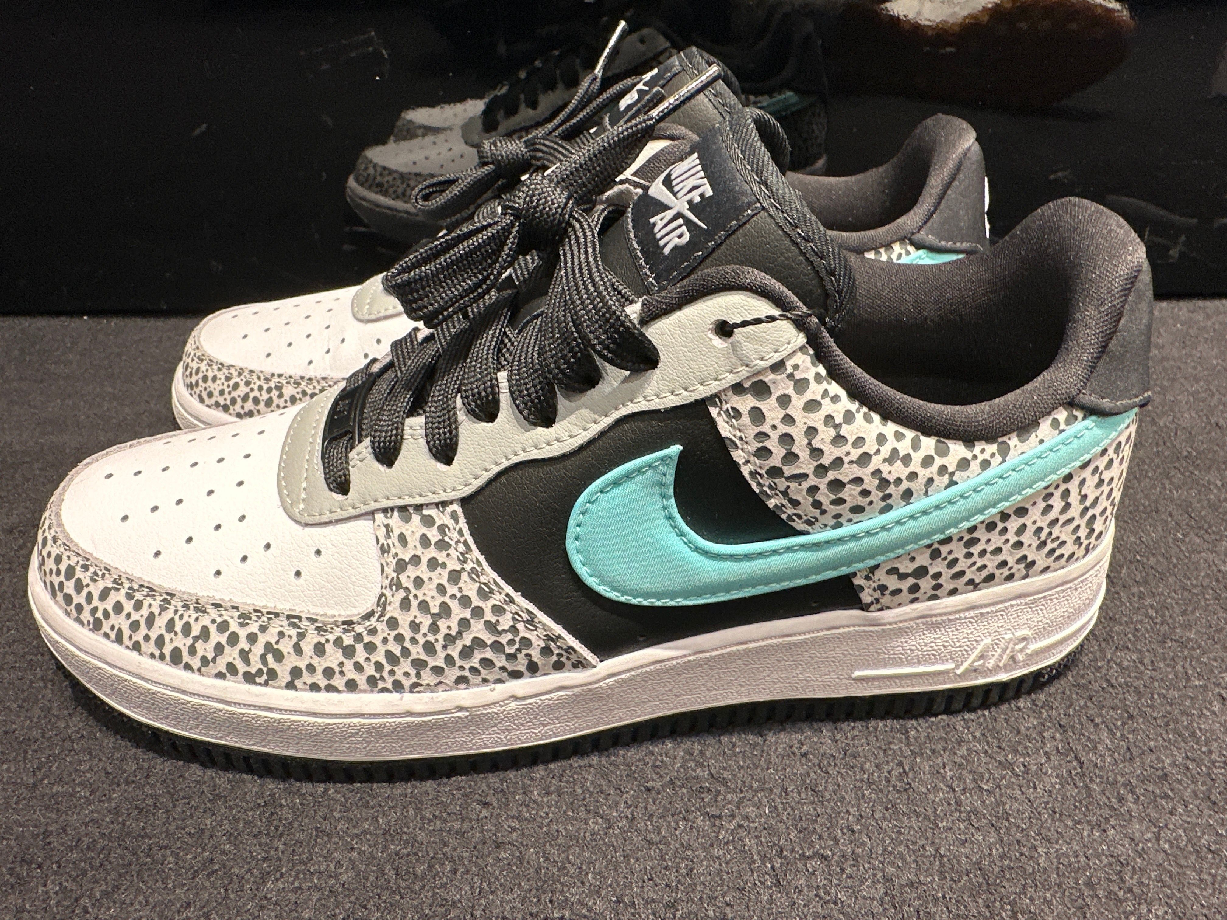 Nike Air Force 1 Low By You & Unlocked By You (NIKEiD)