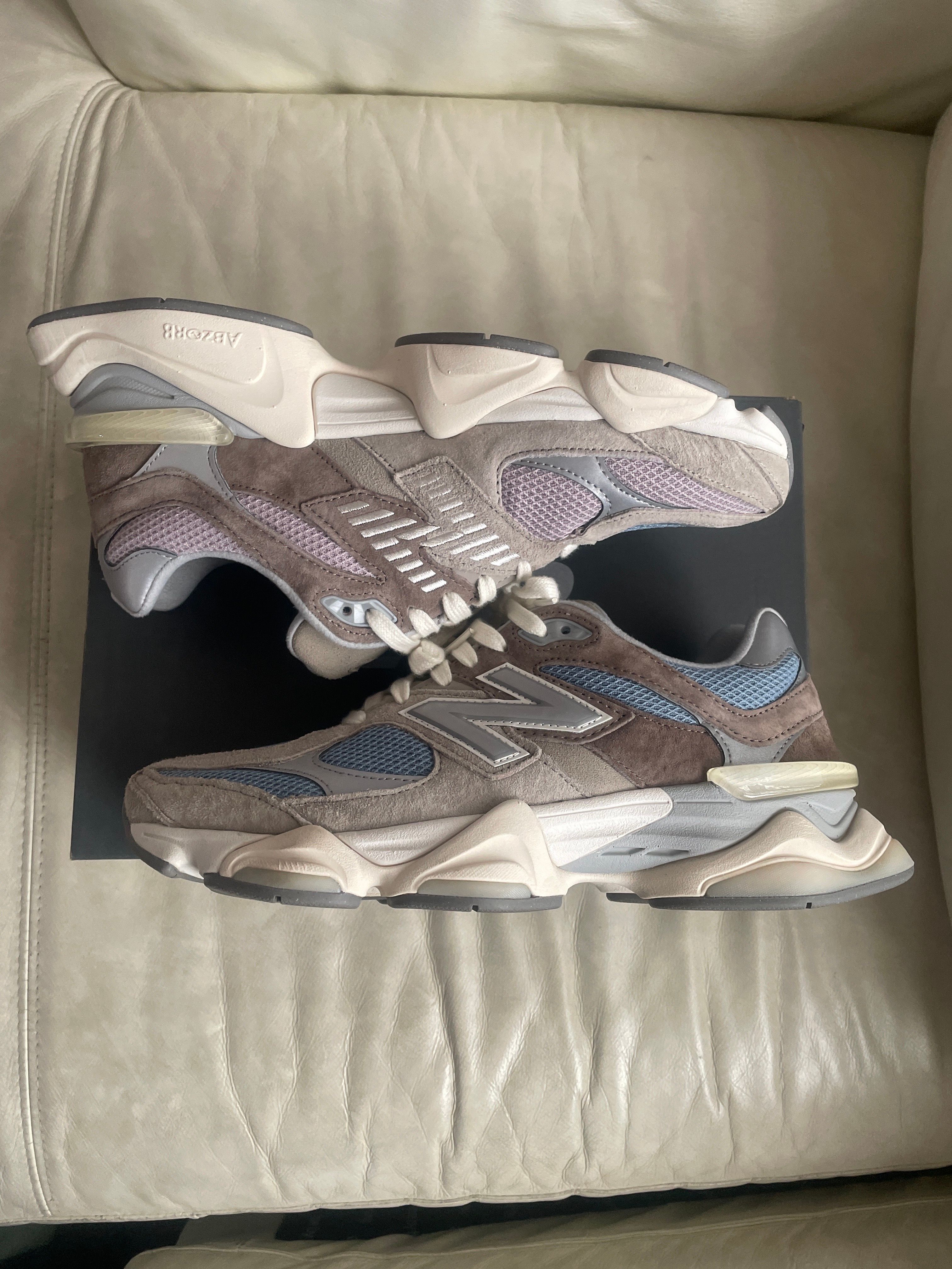 New Balance 9060 "Sea Salt/Blue"