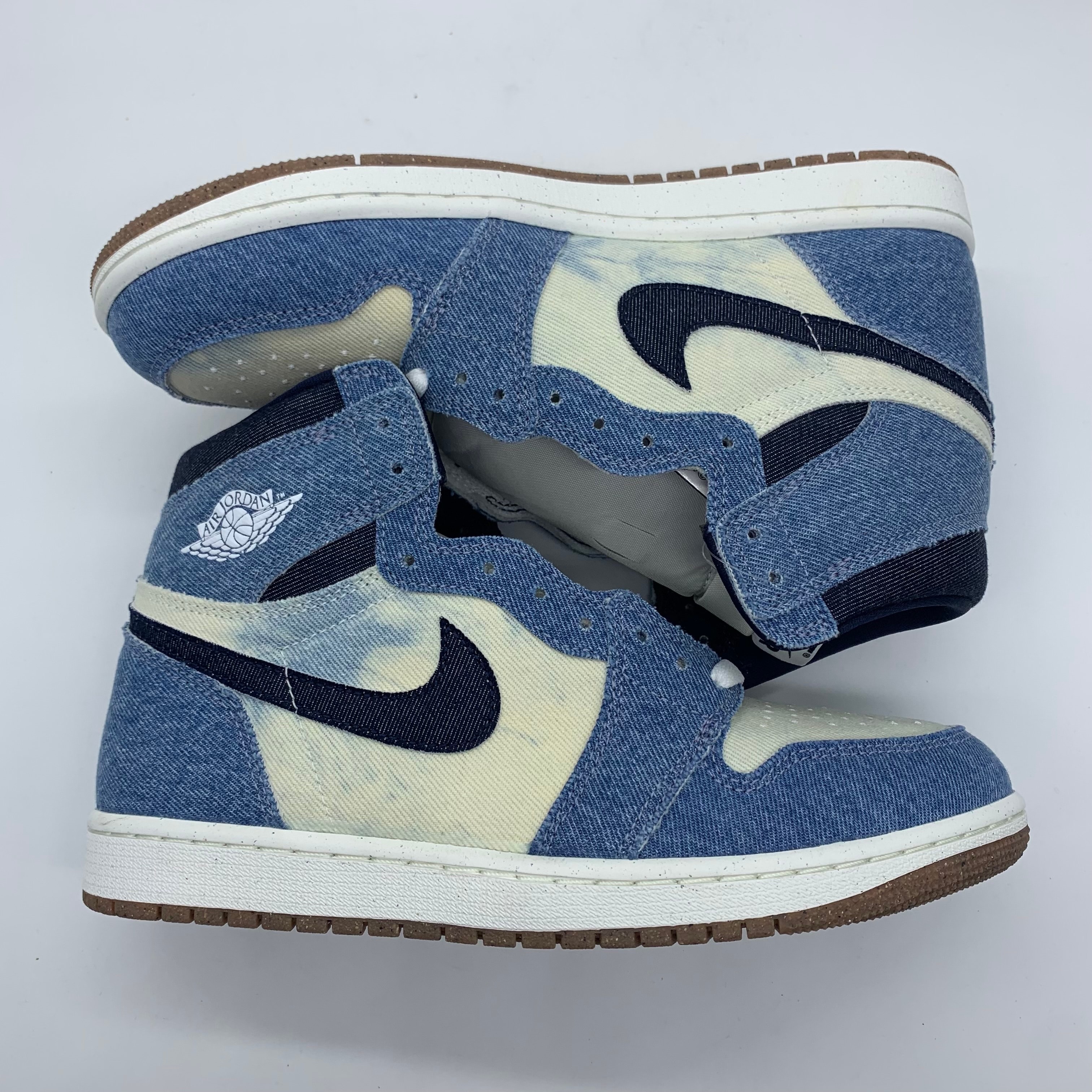 Nike Air Jordan 1 Retro High OG "Denim"