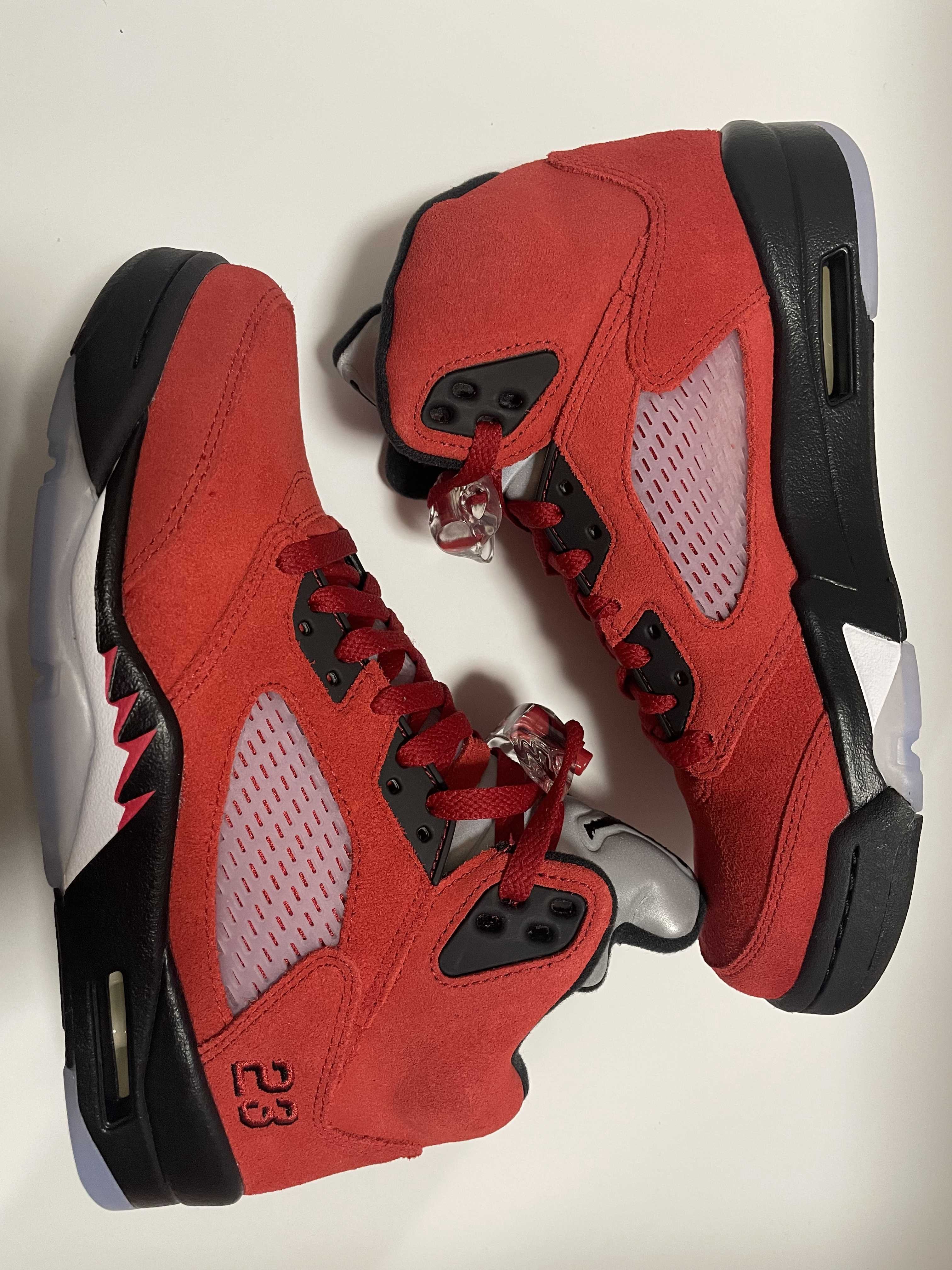 Nike Air Jordan 5 "Toro Bravo"